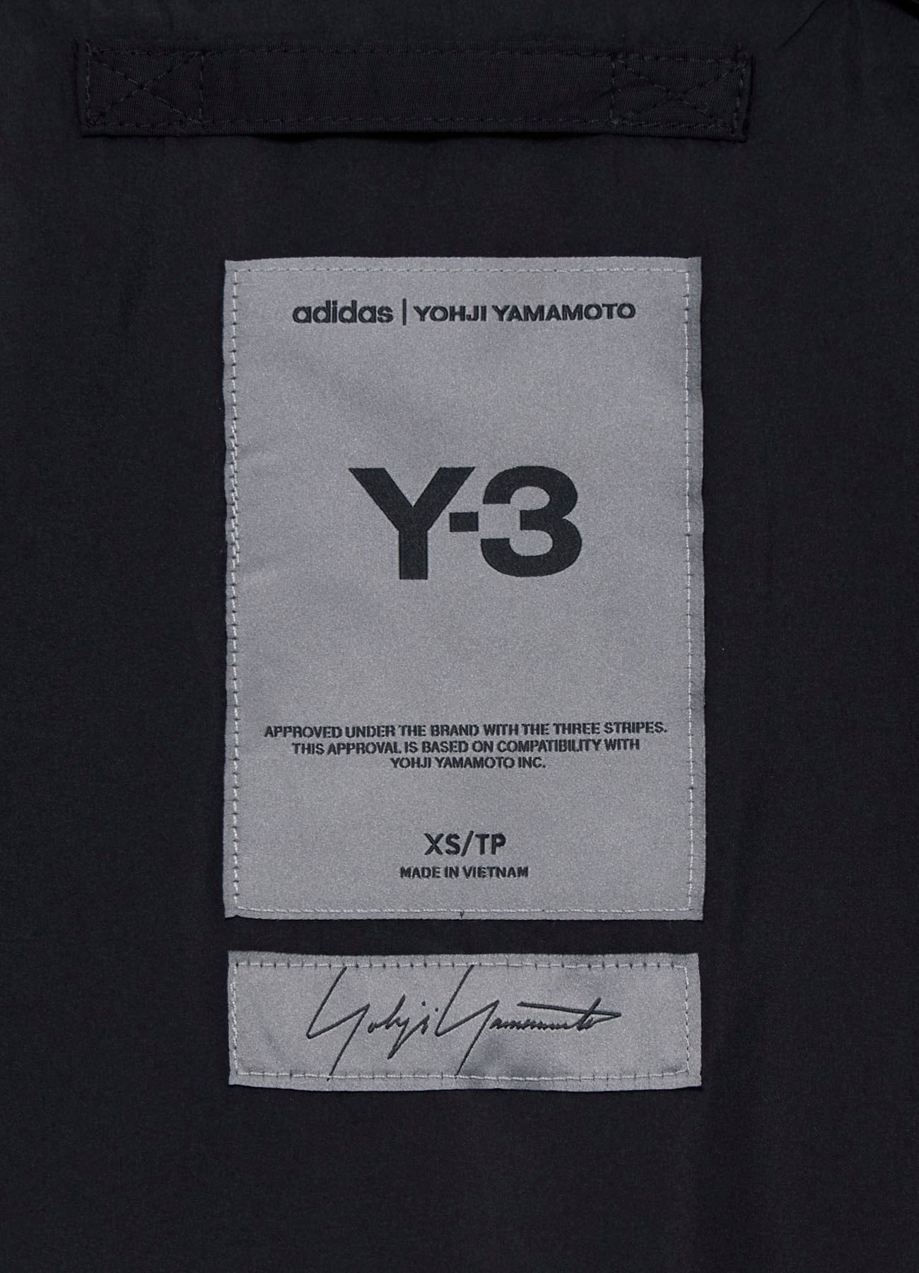 Y-3 KURO COACH JACKET