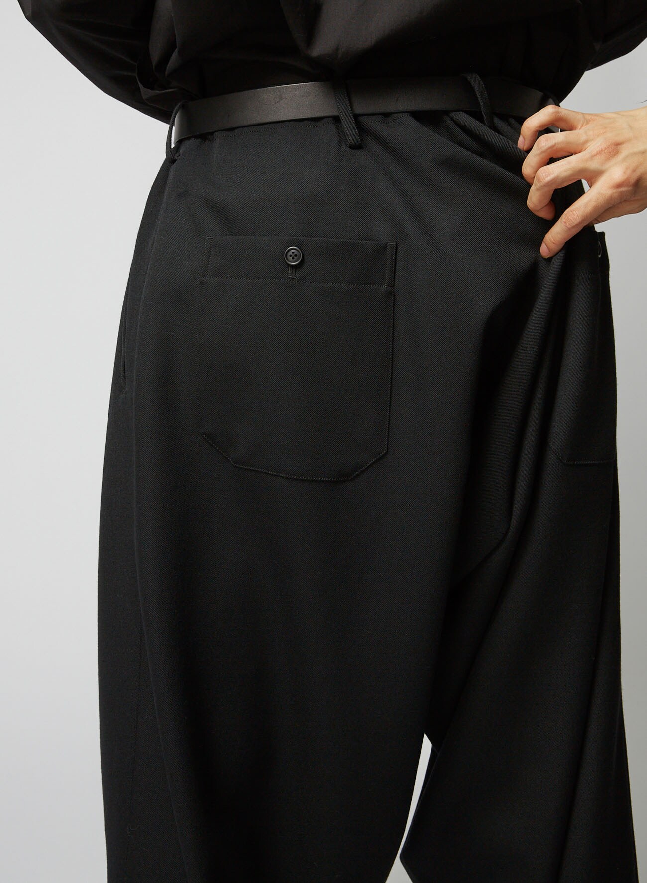 ARMY GABARDINE Y-DRAPED PANTS(XS Black): Yohji Yamamoto POUR HOMME