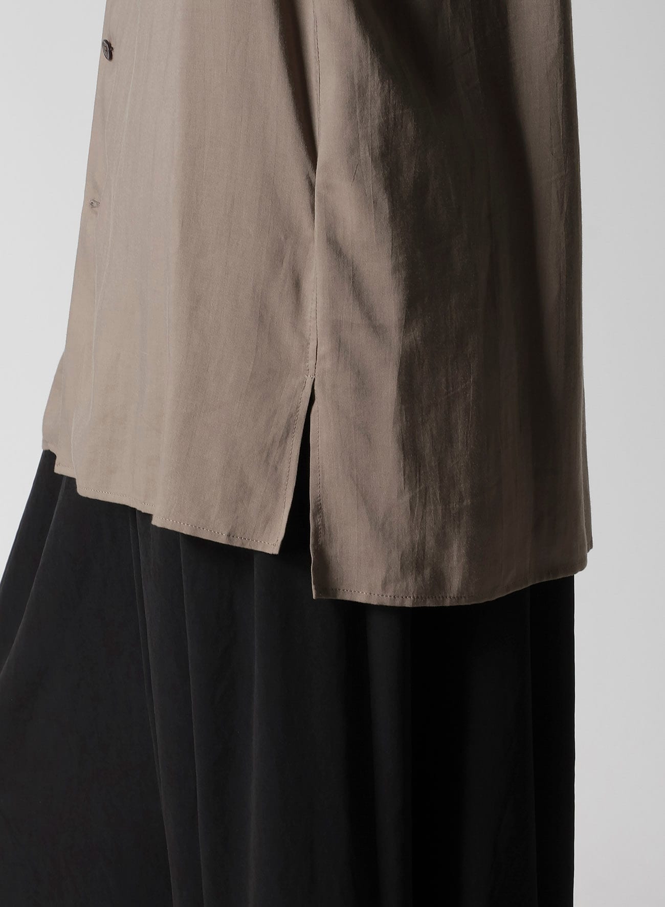 CELLLOSE LAWN PANEL OPEN COLLAR BLOUSE