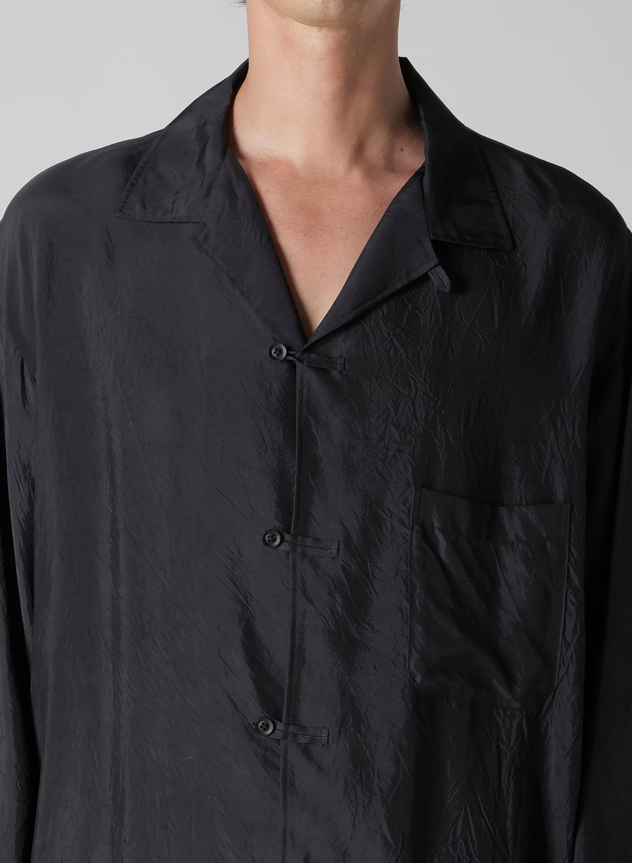 CUPRO TAFFETA LOOP OPEN COLLAR SHIRT