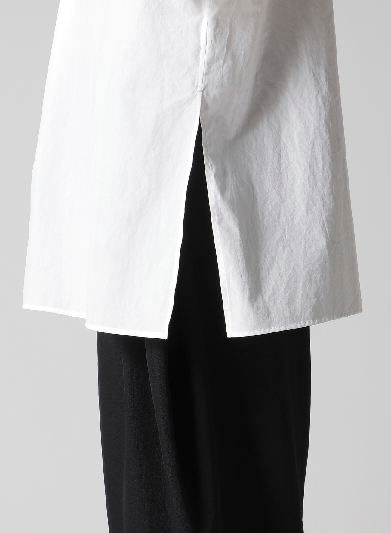 COTTON BROAD GATHER SLEEVE STAND BLOUSE