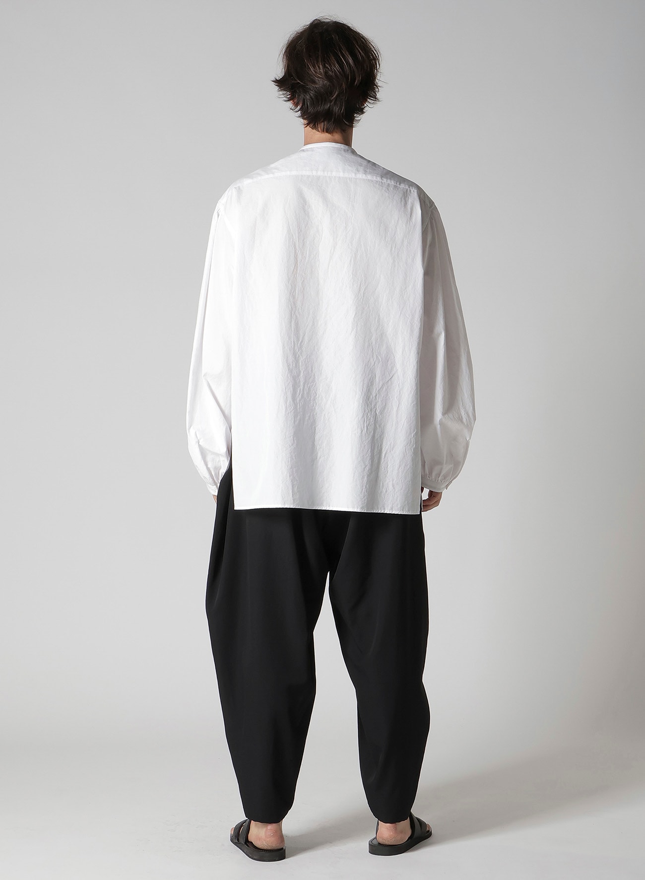 COTTON BROAD GATHER SLEEVE STAND BLOUSE