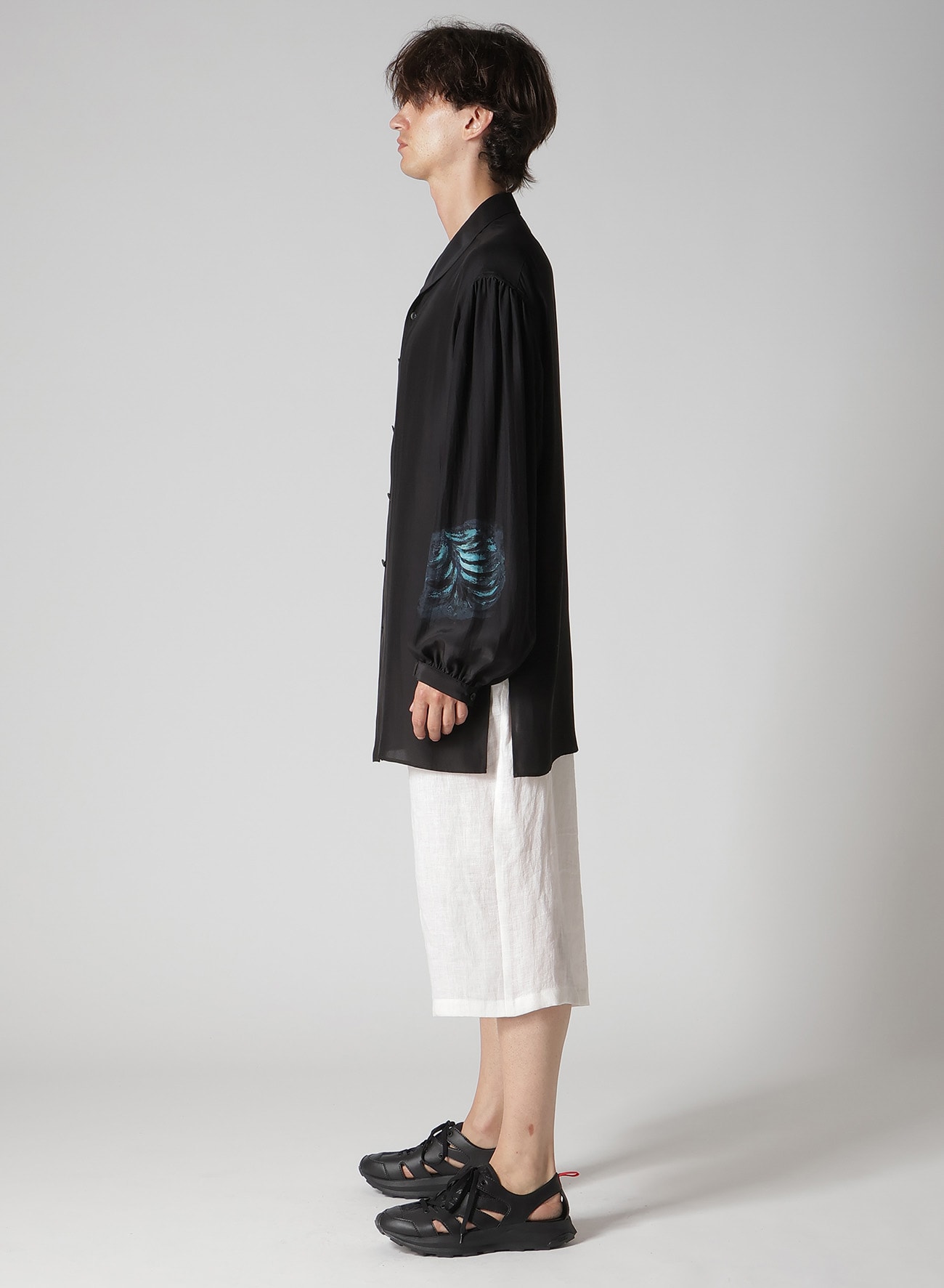 SEA MOTIF PRINTED SCARF COLLAR BLOUSE