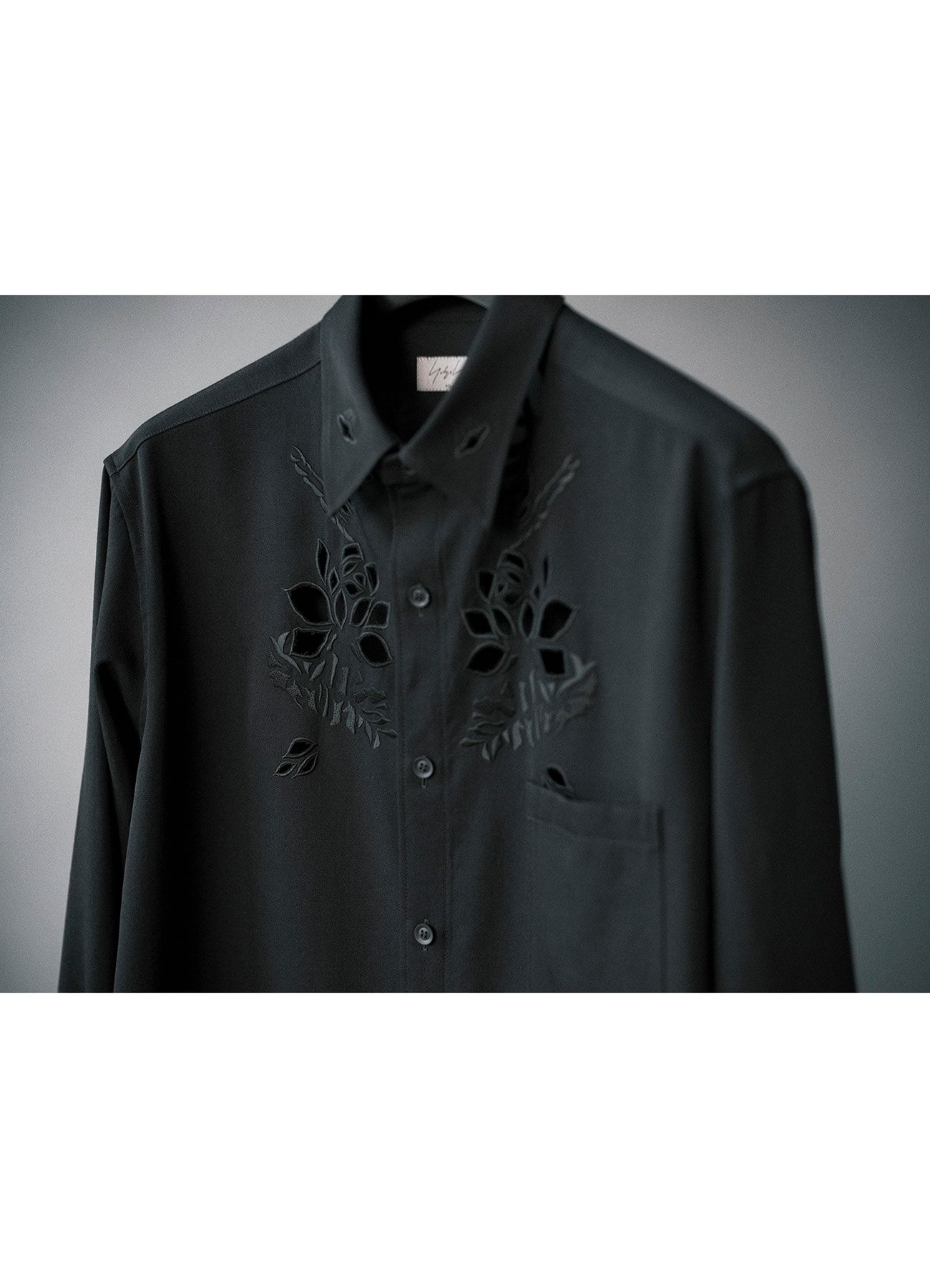 WOOL GABARDINE CUTWORK EMBROIDERY BLOUSE