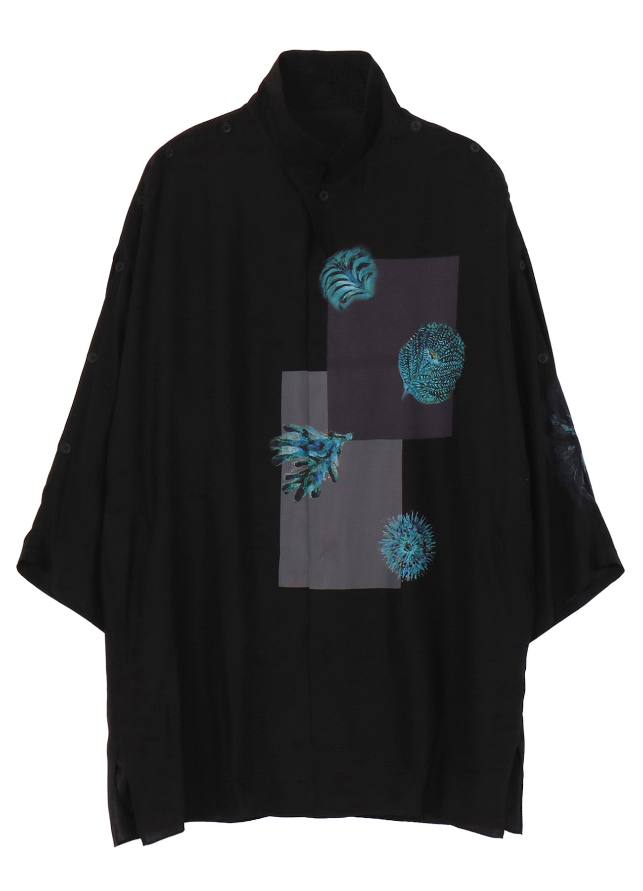 SEA CREATURE PRINTED SHOULDER OPNED BLOUSE