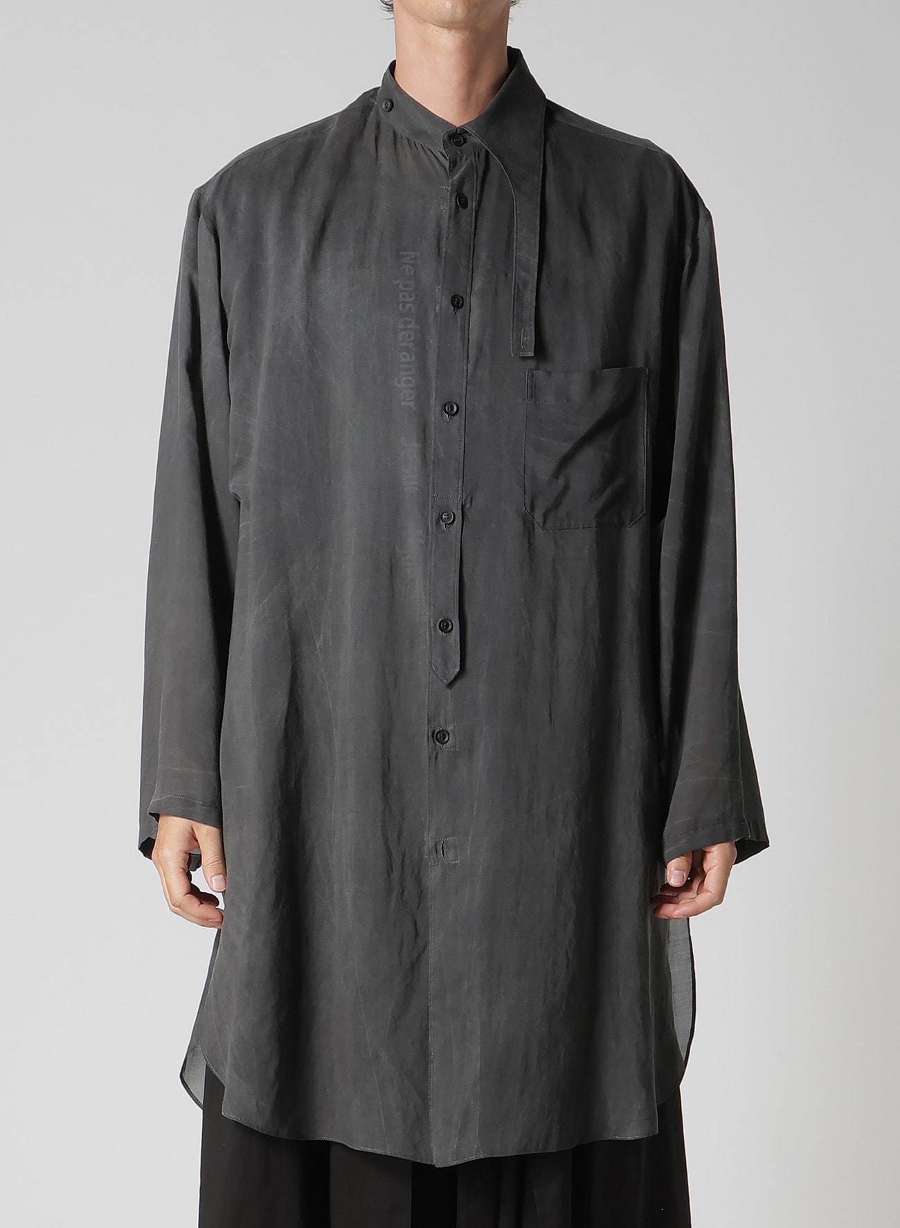 PIGMENT COATING WASH ASYMMETRIC LONG BLOUSE