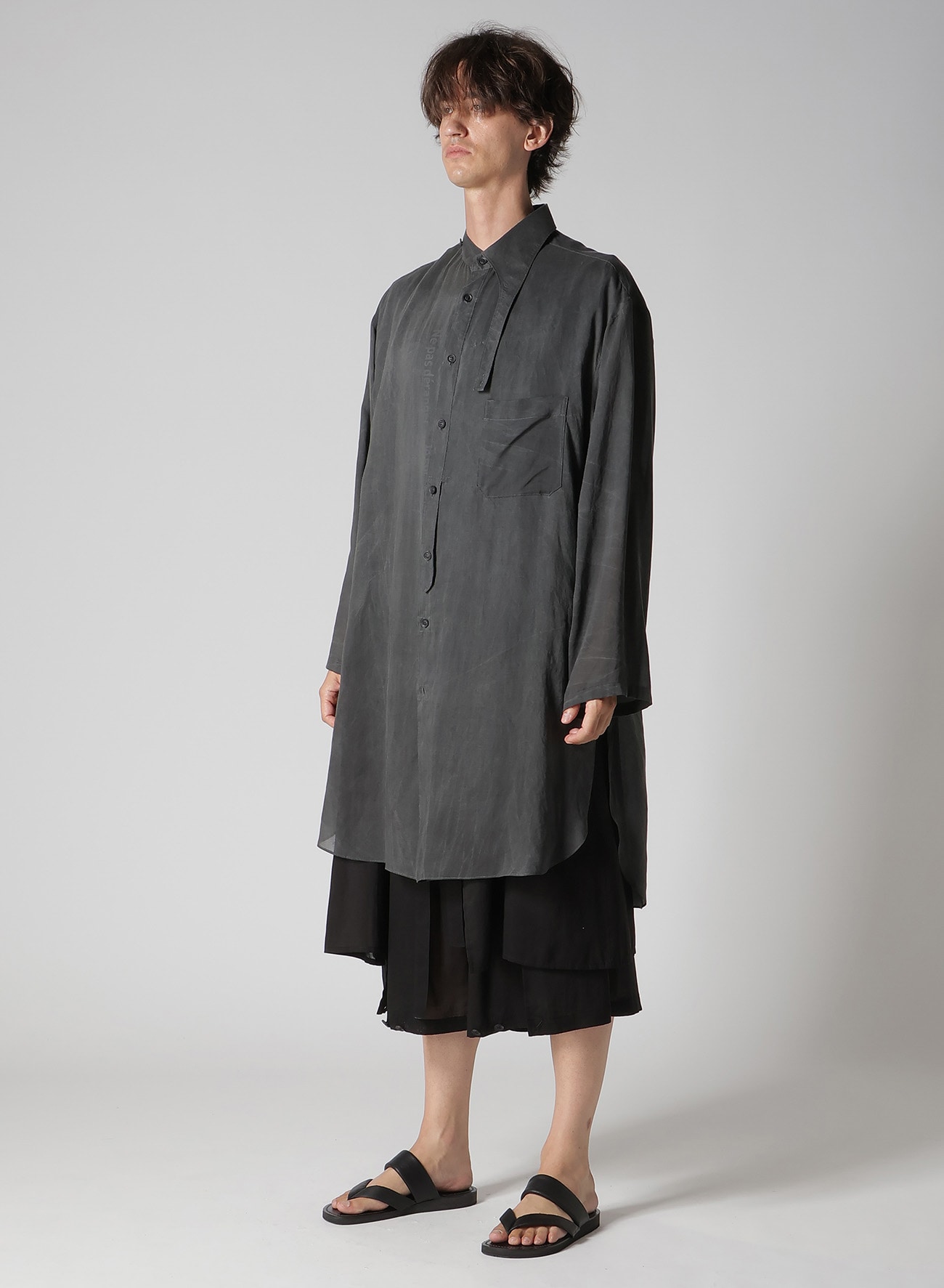 PIGMENT COATING WASH ASYMMETRIC LONG BLOUSE