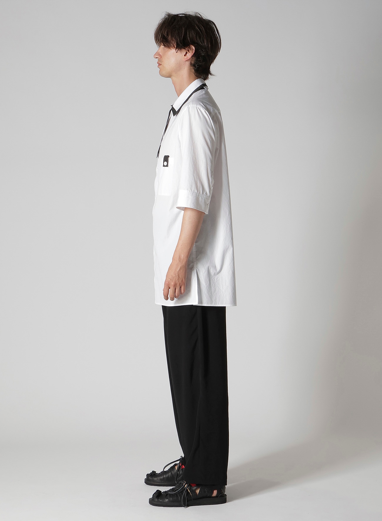 COTTON BROAD BLACK AND WHITE TRIPLE COLLAR BLOUSE