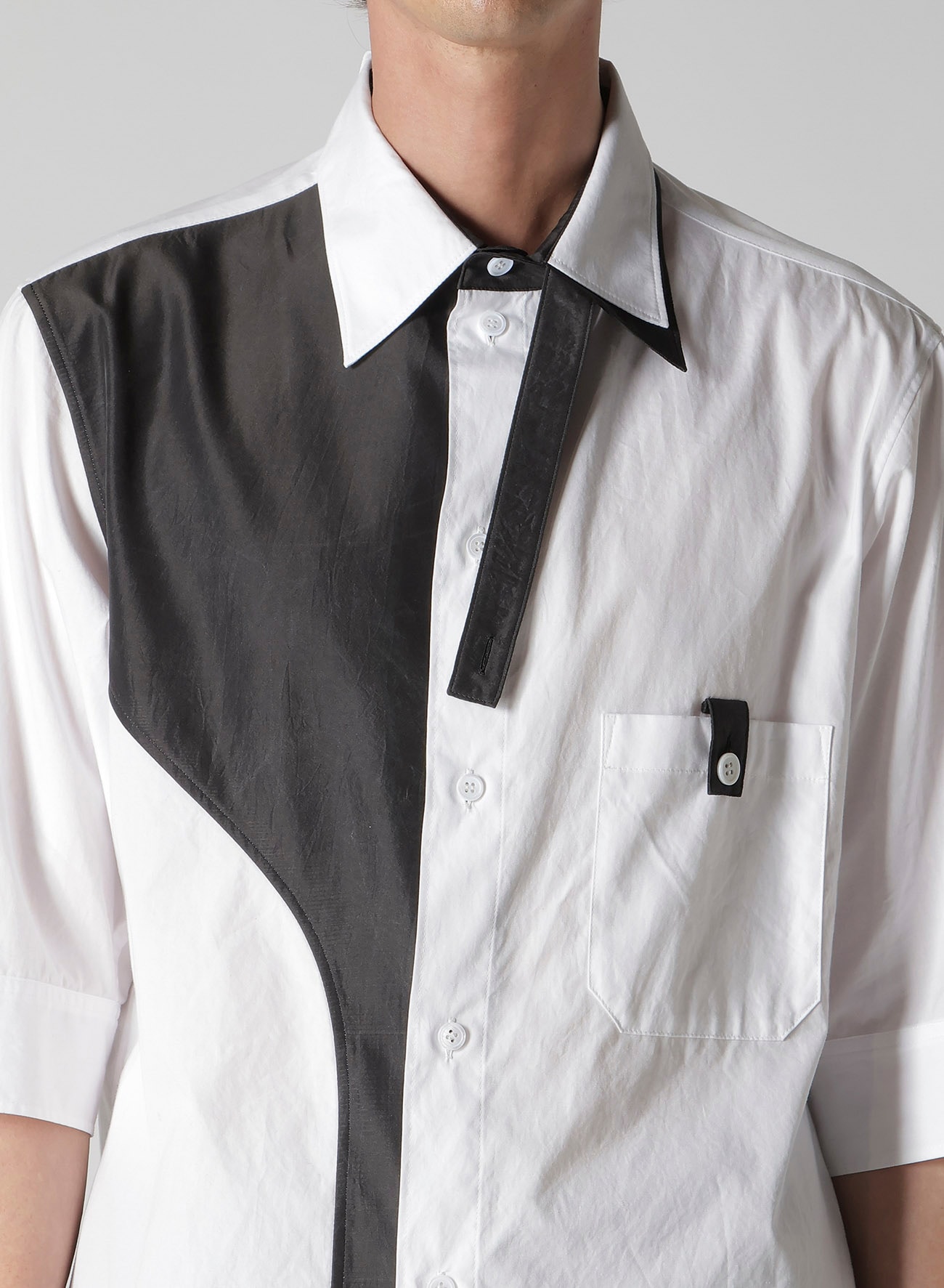 COTTON BROAD BLACK AND WHITE TRIPLE COLLAR BLOUSE