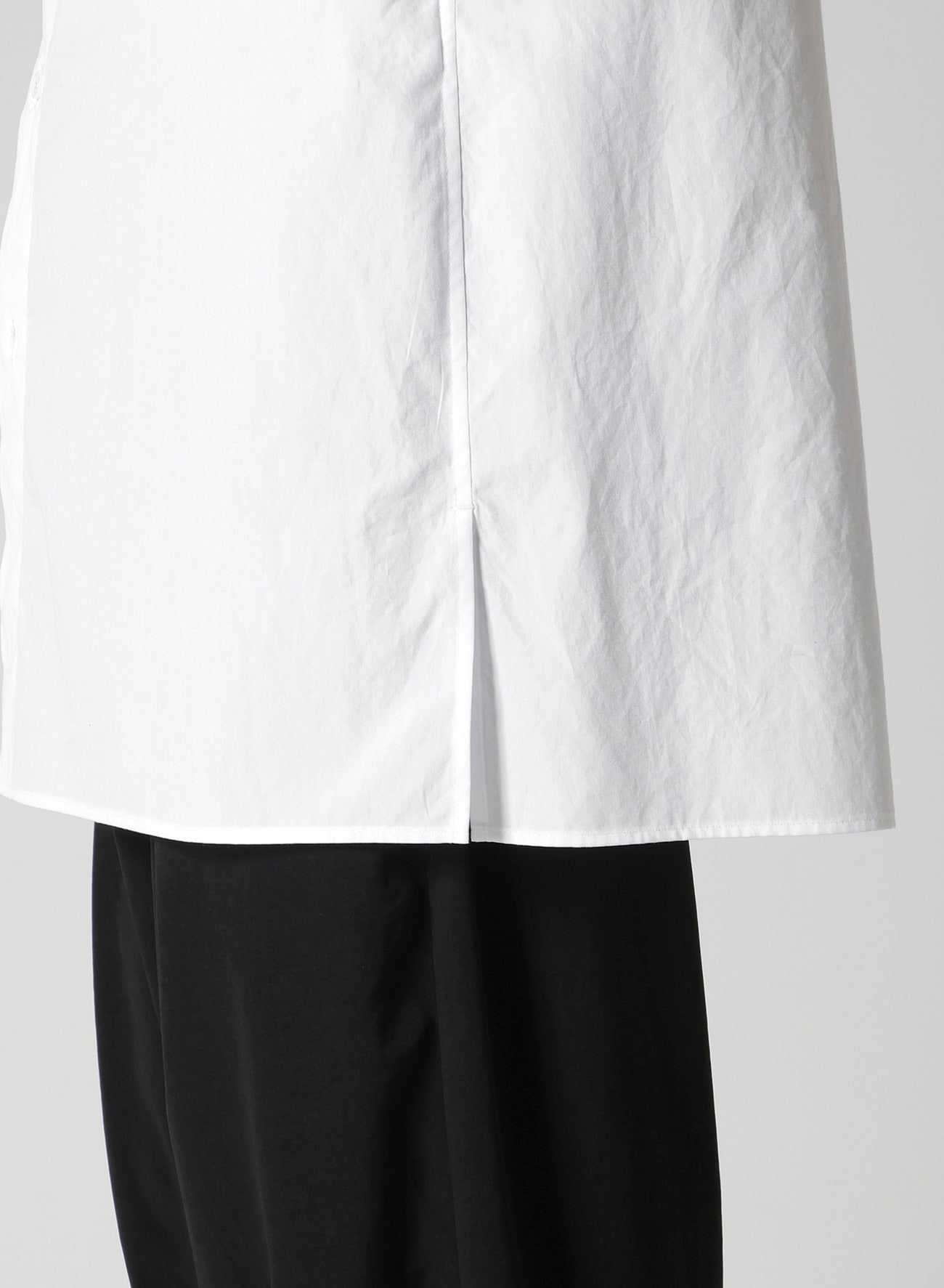 COTTON BROAD BLACK AND WHITE TRIPLE COLLAR BLOUSE