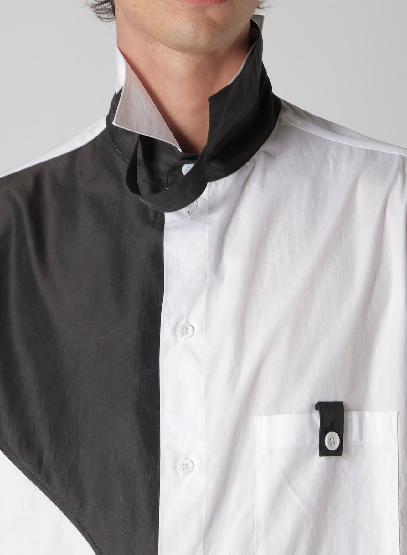 COTTON BROAD BLACK AND WHITE TRIPLE COLLAR BLOUSE