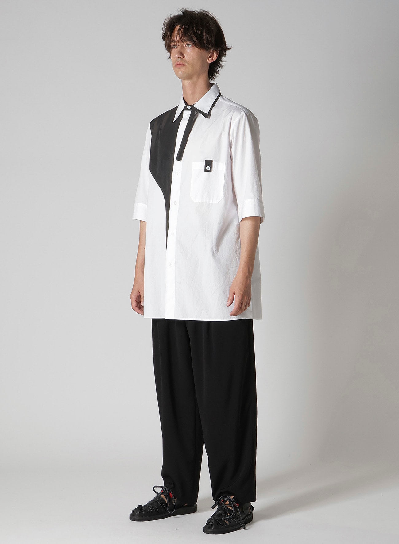 COTTON BROAD BLACK AND WHITE TRIPLE COLLAR BLOUSE