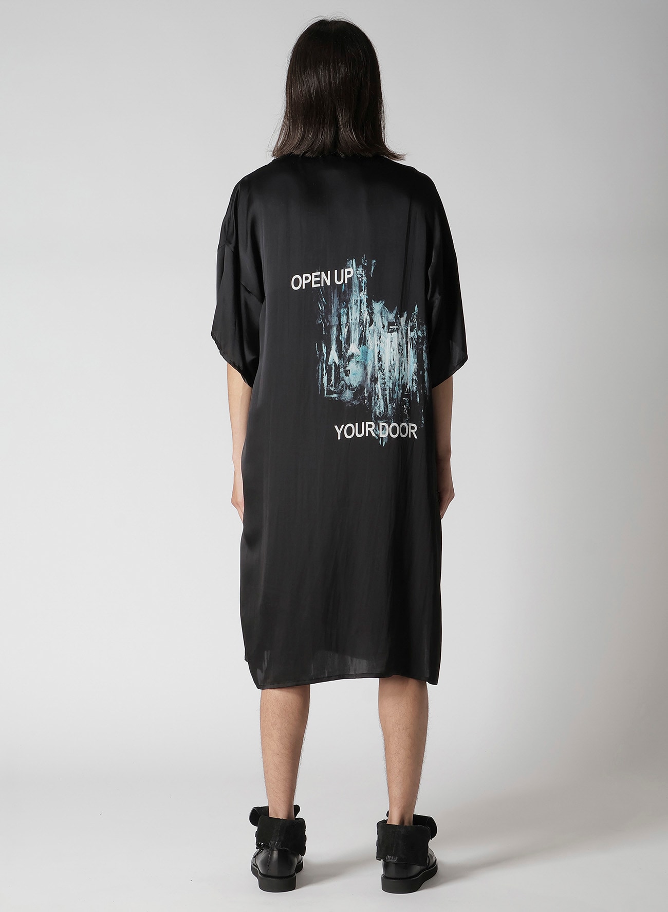 OPEN UP LINING SATIN PRINTED CHINA DRESS