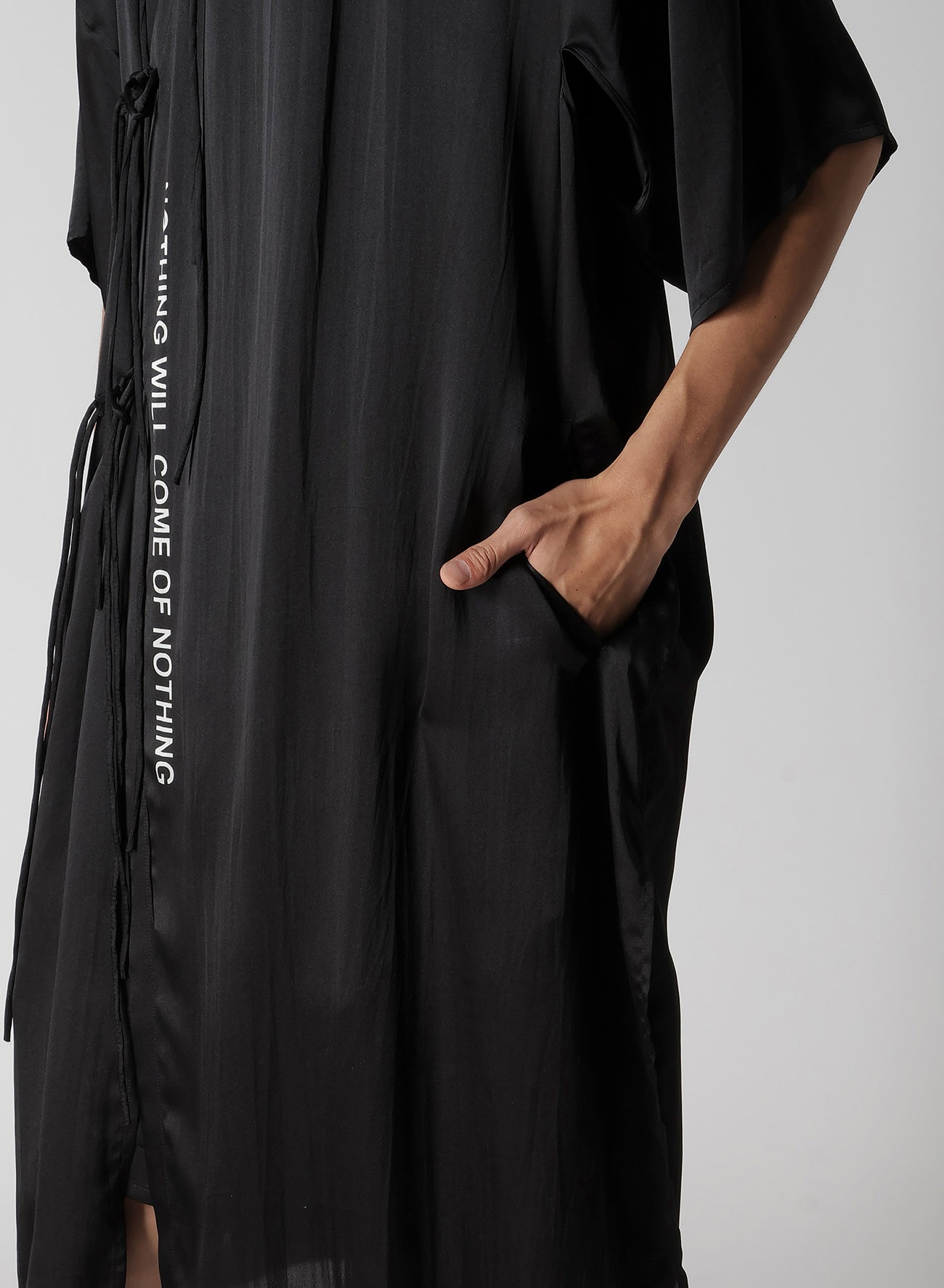 OPEN UP LINING SATIN PRINTED CHINA DRESS