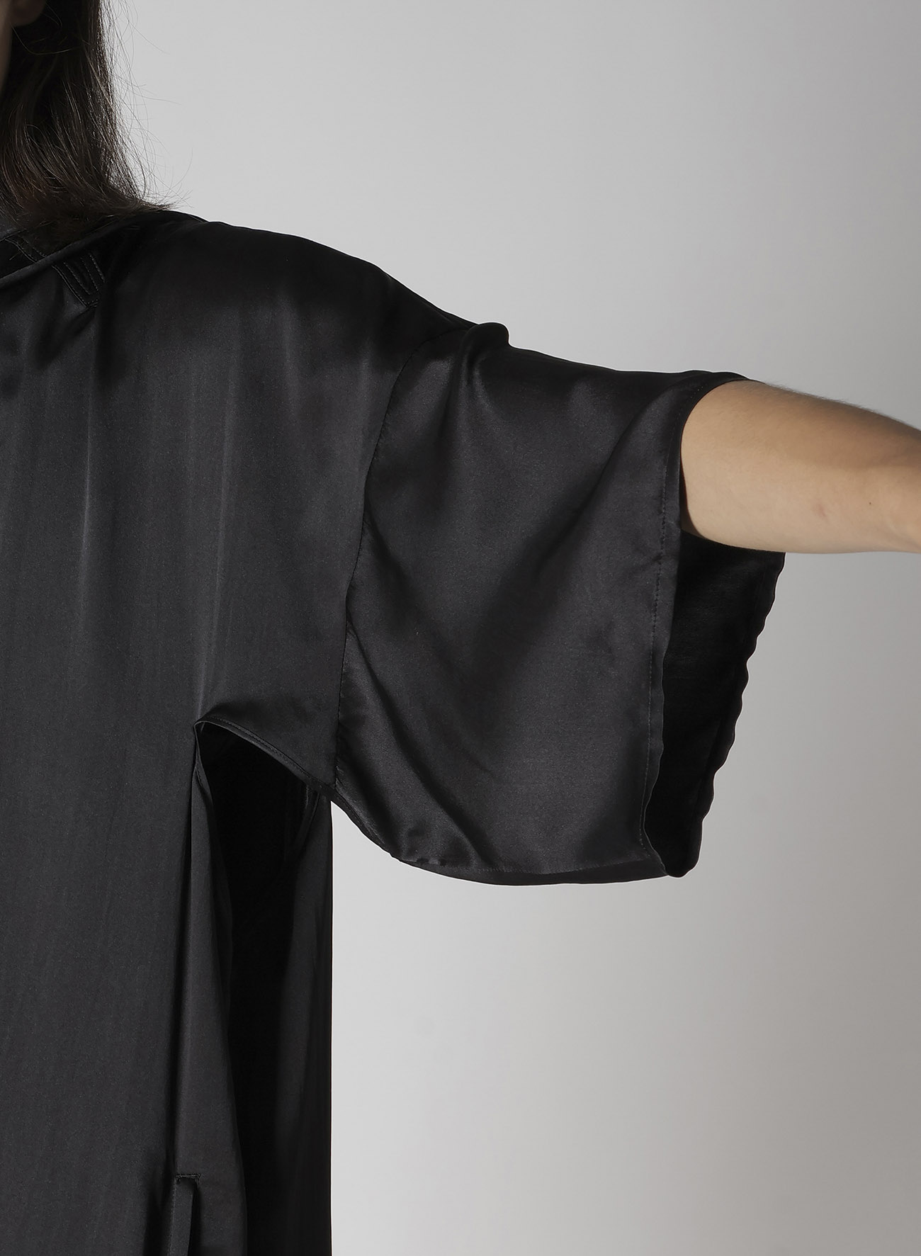 OPEN UP LINING SATIN PRINTED CHINA DRESS