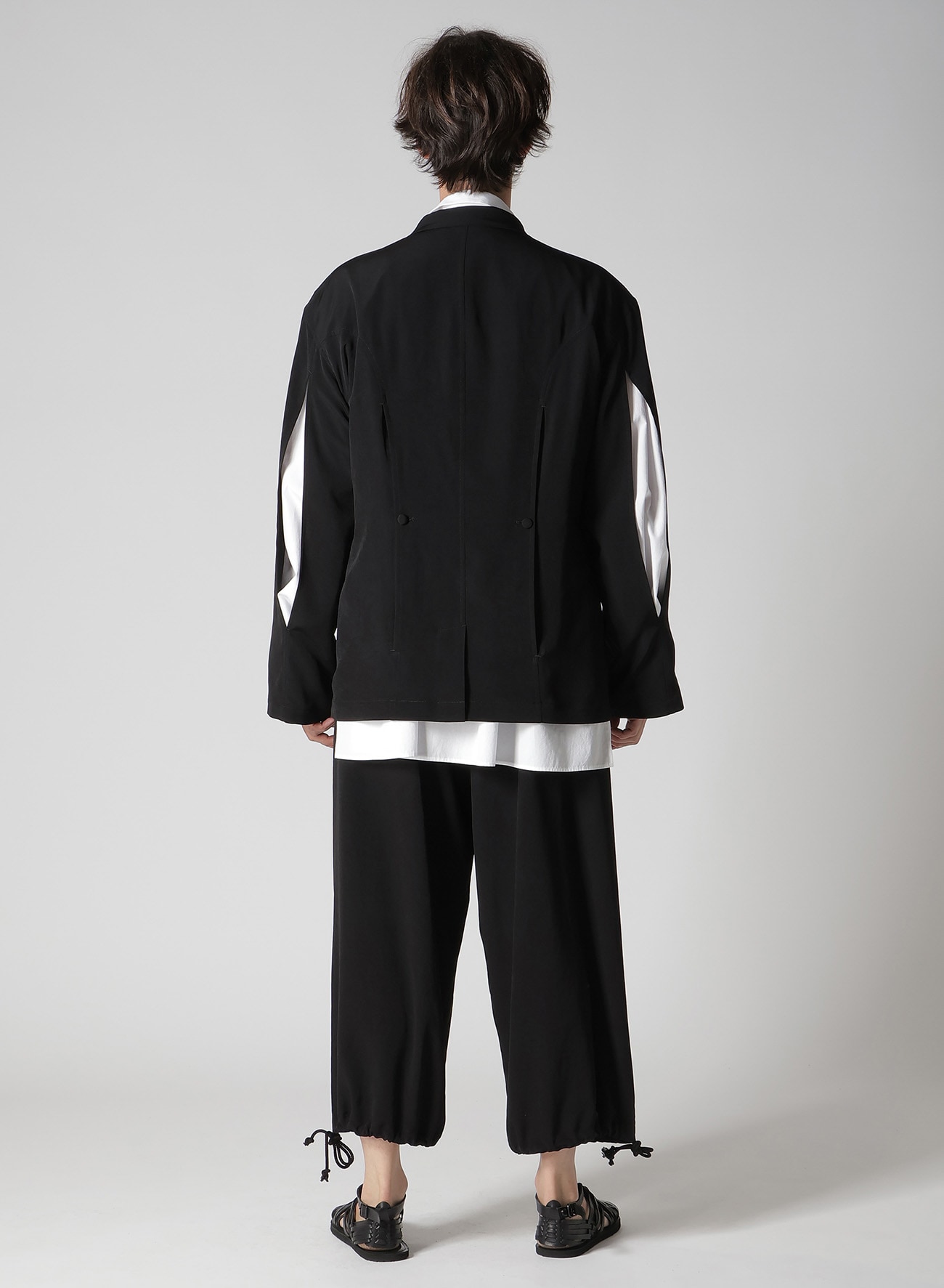 TA TUXEDO FRONT AND BACK OPENED LAPEL JACKET