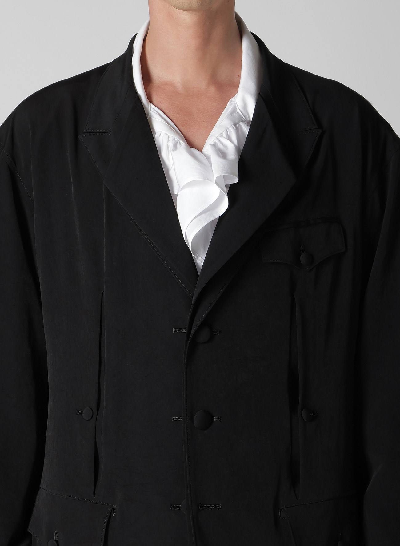 TA TUXEDO FRONT AND BACK OPENED LAPEL JACKET