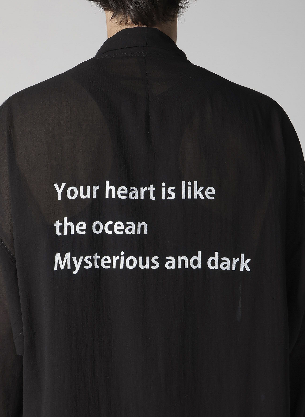 COTTON CIFFON MESSAGE PRINTED SCARF JACKET