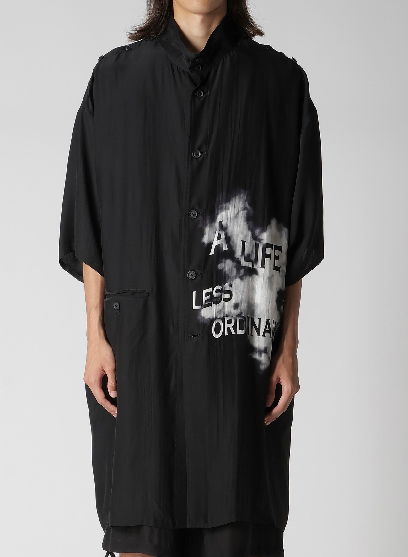 MESSAGE PRINTED SMOKE BUTTON OPENED JACKET