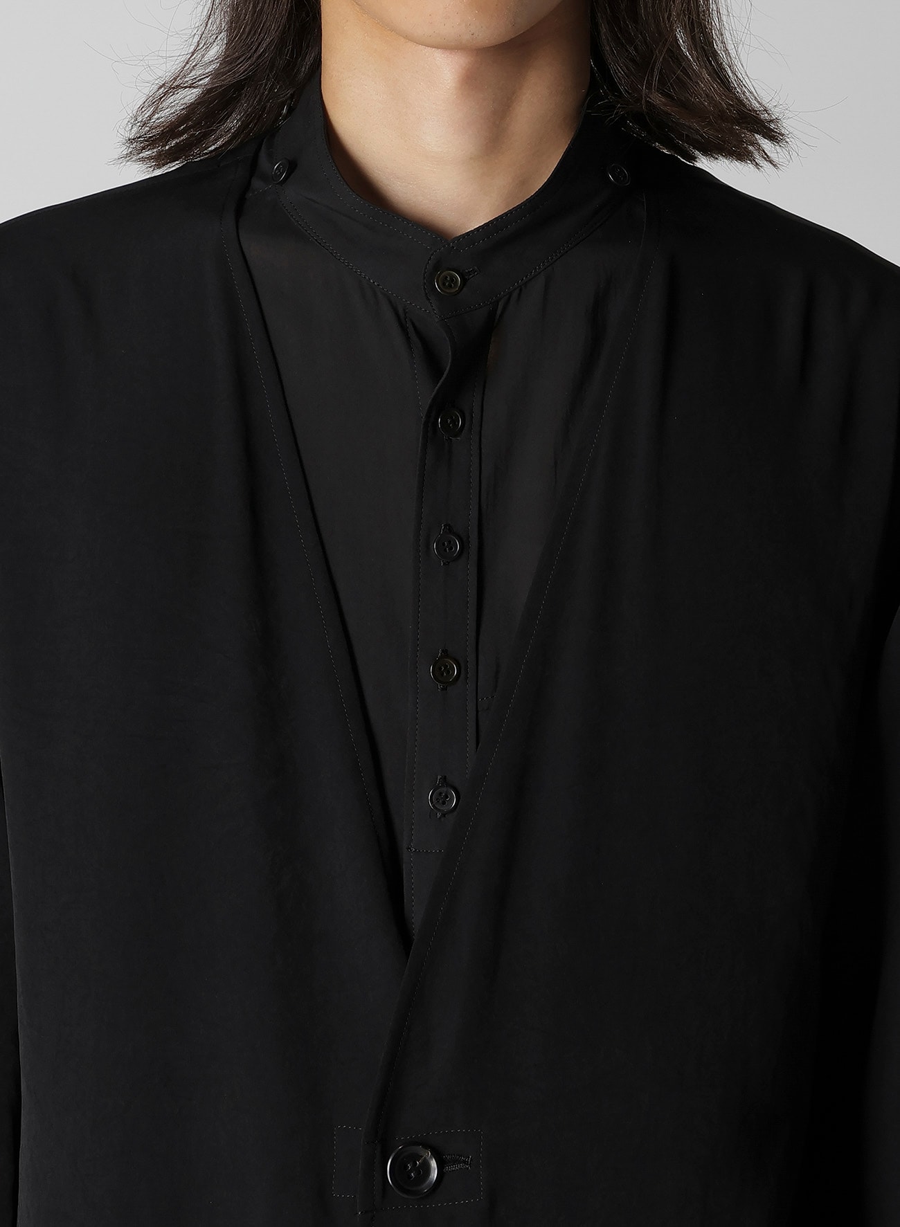 TA TUXEDO COLALRLESS GOWN