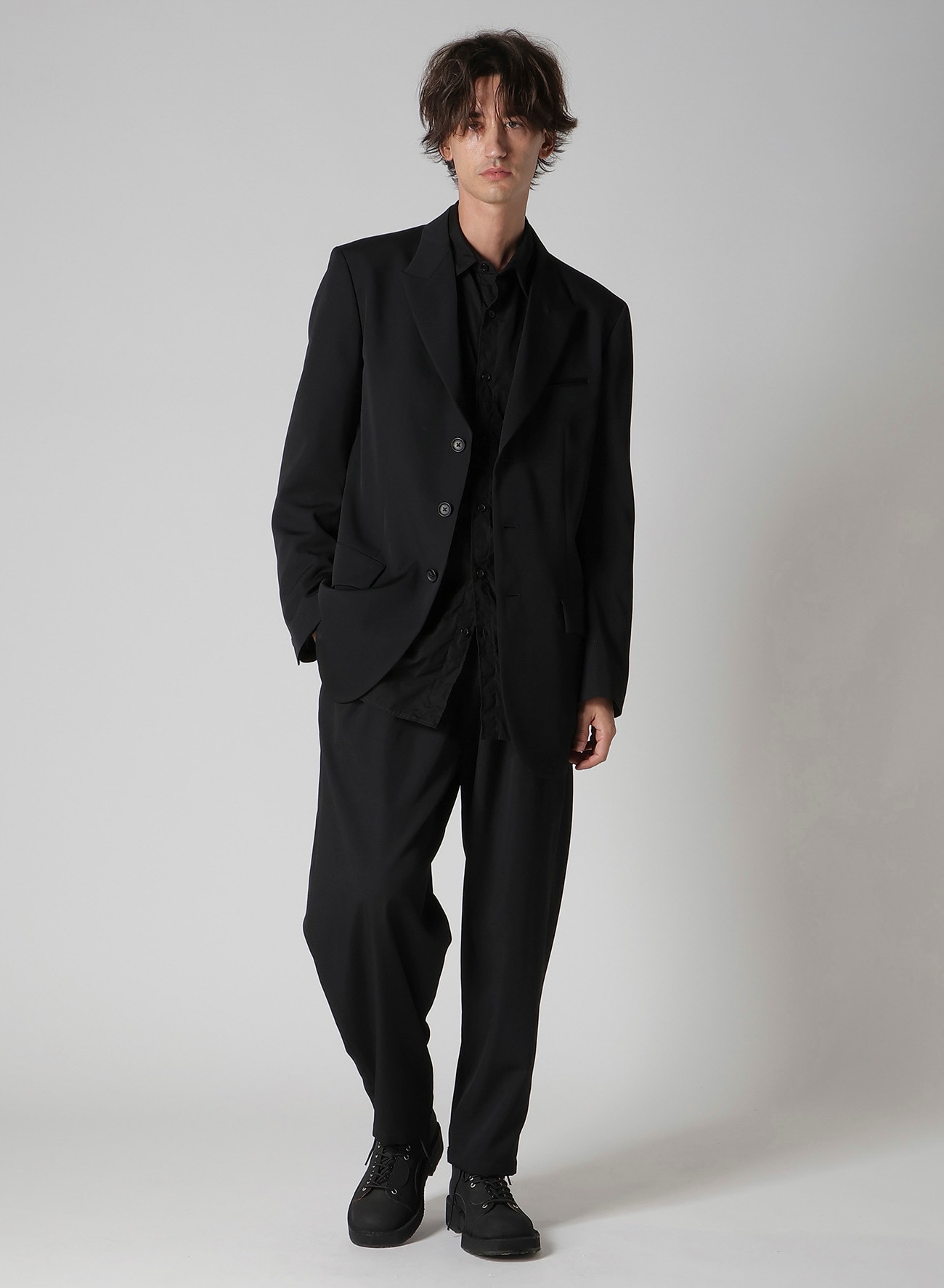 WOOL GABARDINE 3 BUTTON WOOL GABARDINE JACKET