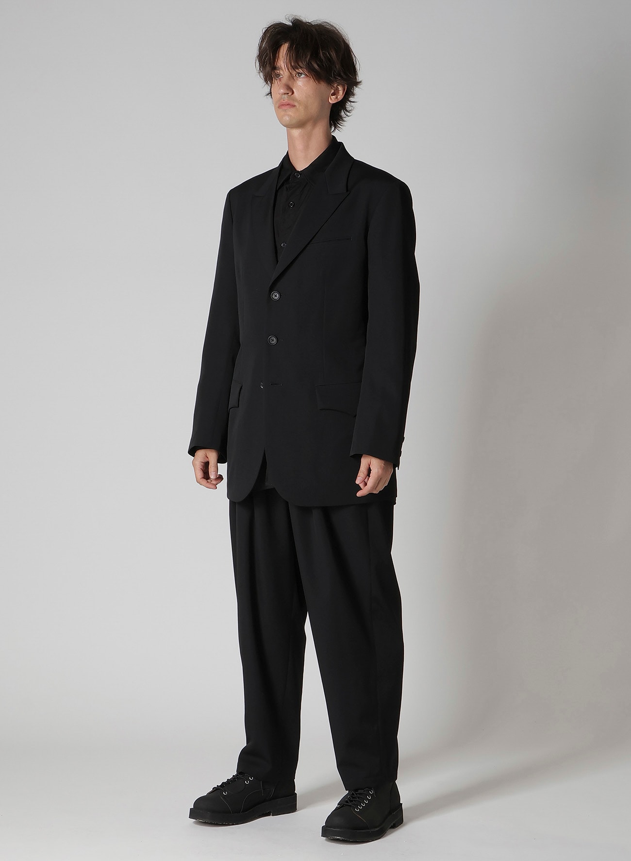 WOOL GABARDINE 3 BUTTON WOOL GABARDINE JACKET