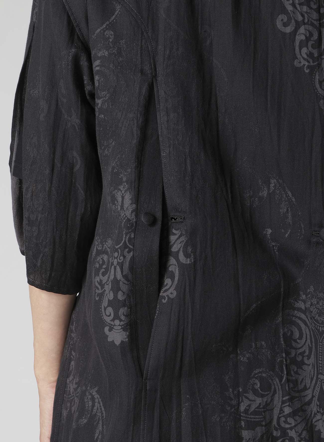 JACQUARD PATTERN SLIT DESIGN JACKET