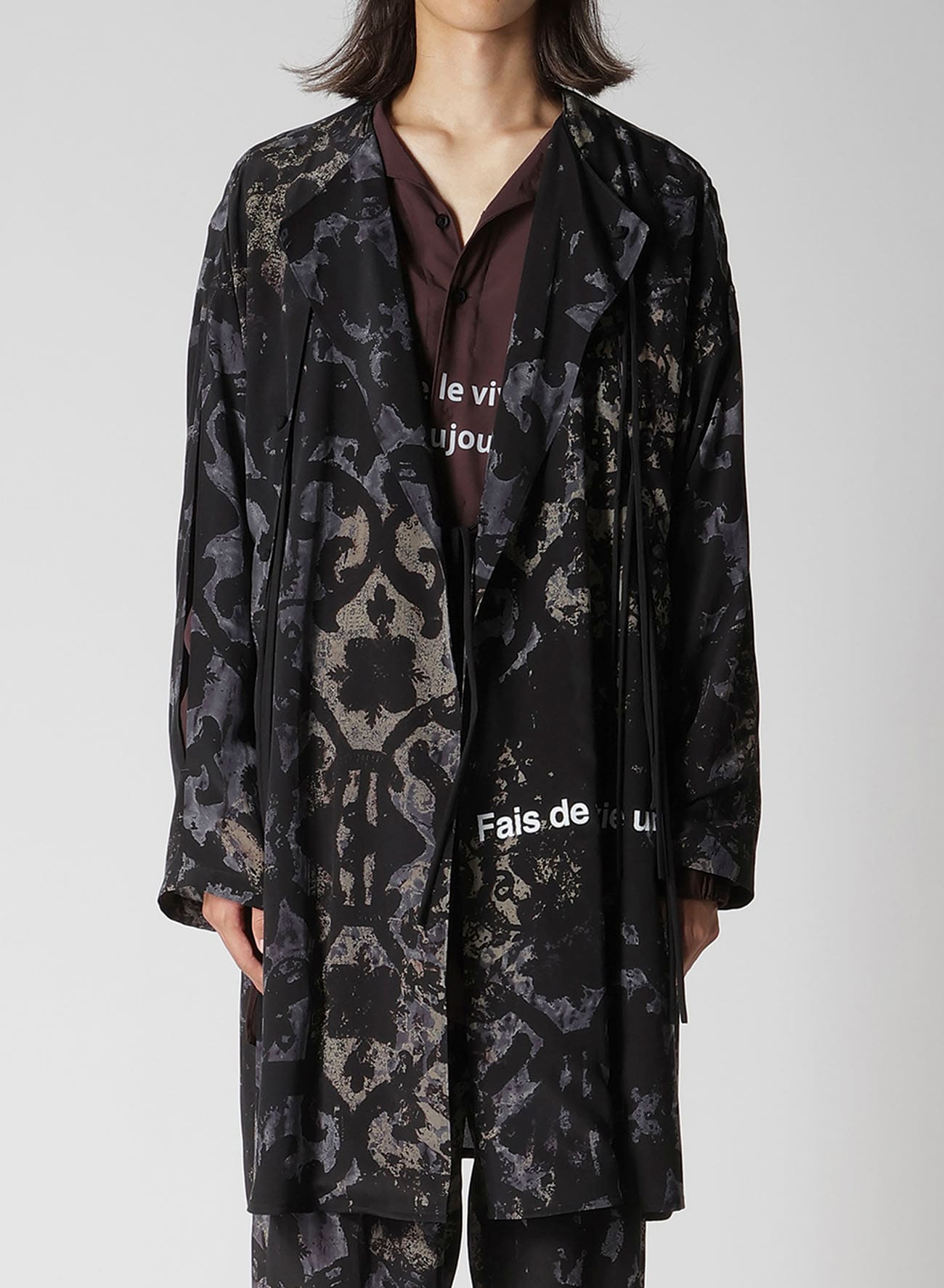 BAROQUE PATTERN COLLARLESS JACKET