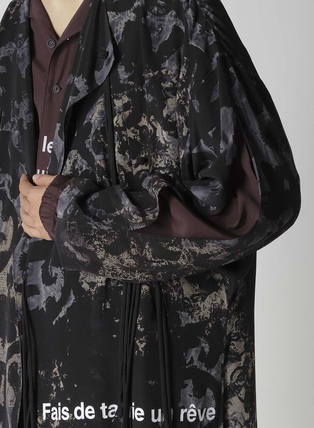 BAROQUE PATTERN COLLARLESS JACKET