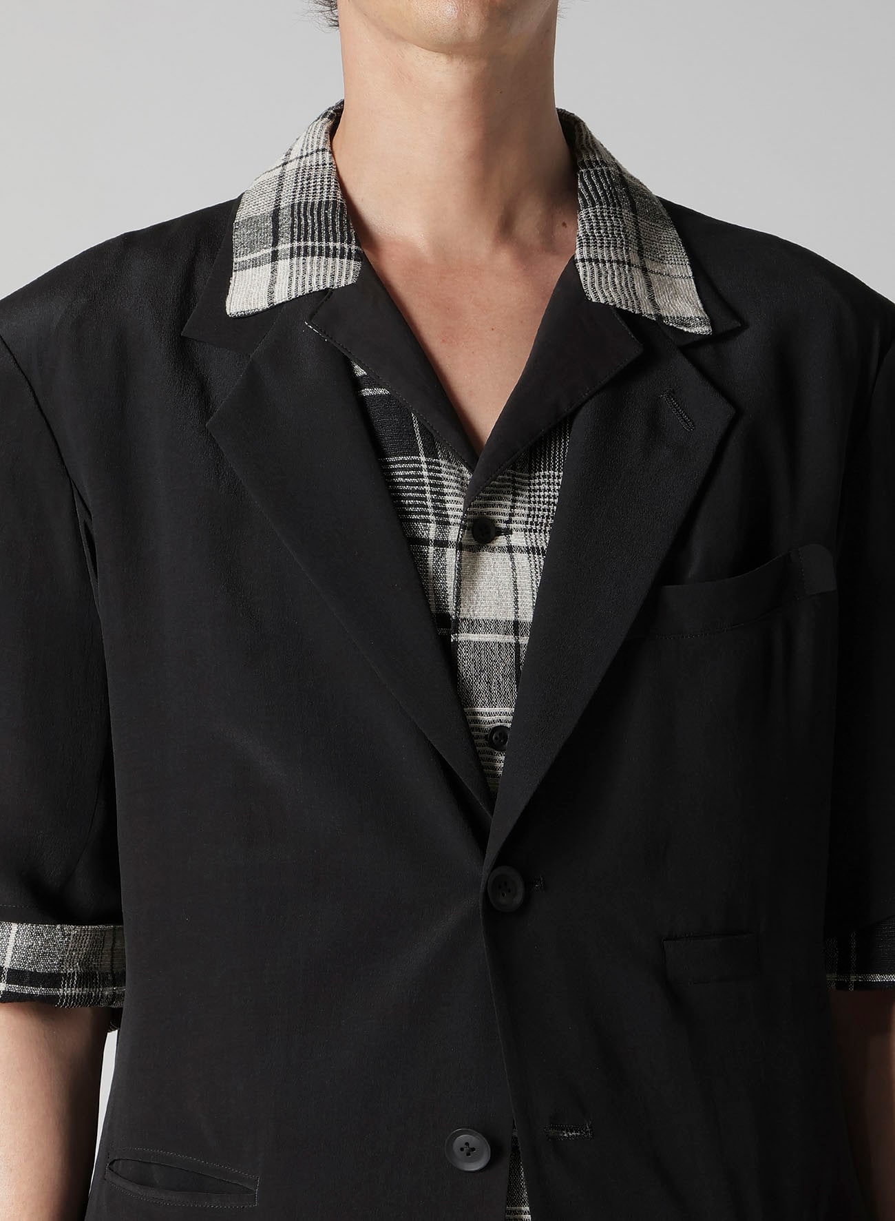 CREPE DE CHINE 6 POCKETS SHORT SLEEVE SUIT JACKET