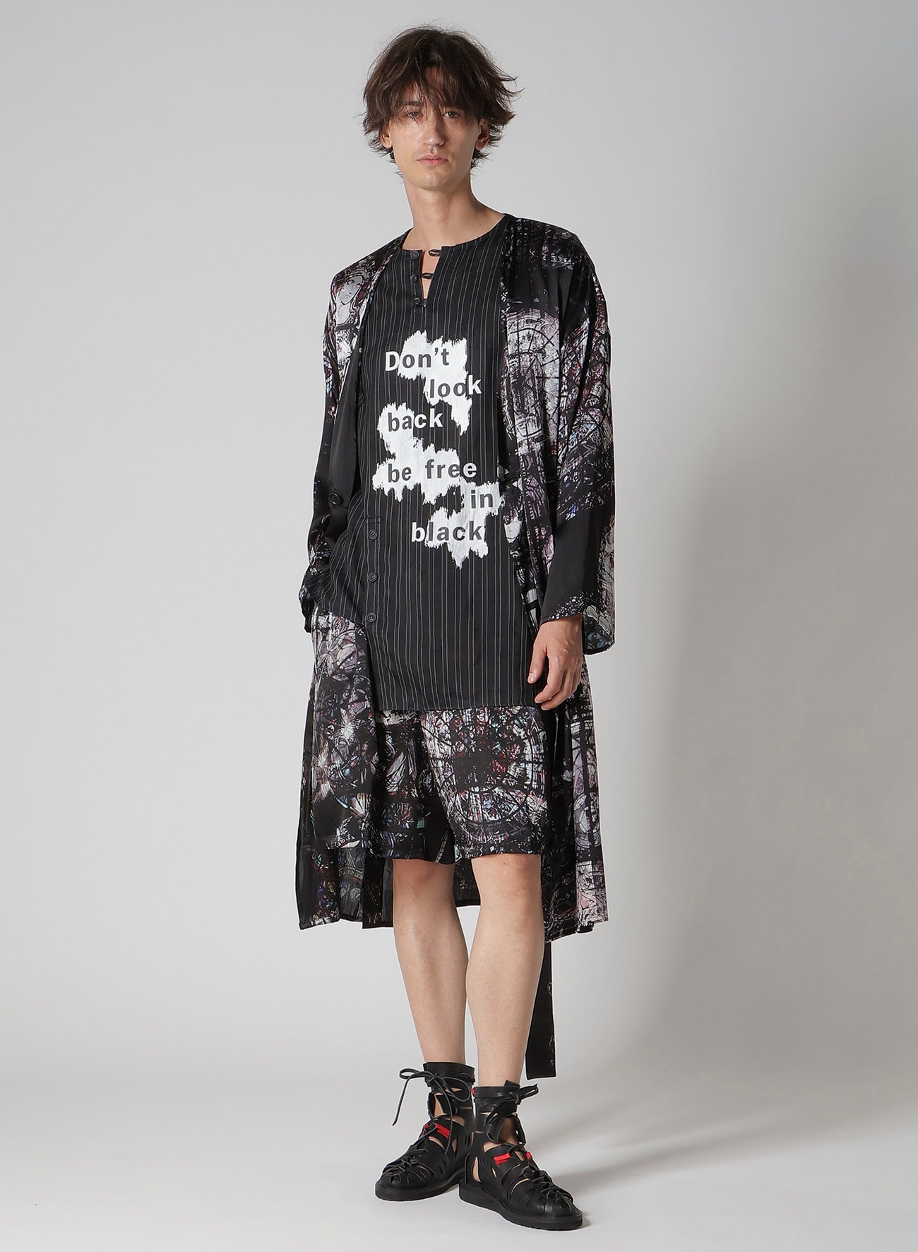 INK / LINING MESSAGE PRINTED GOWN