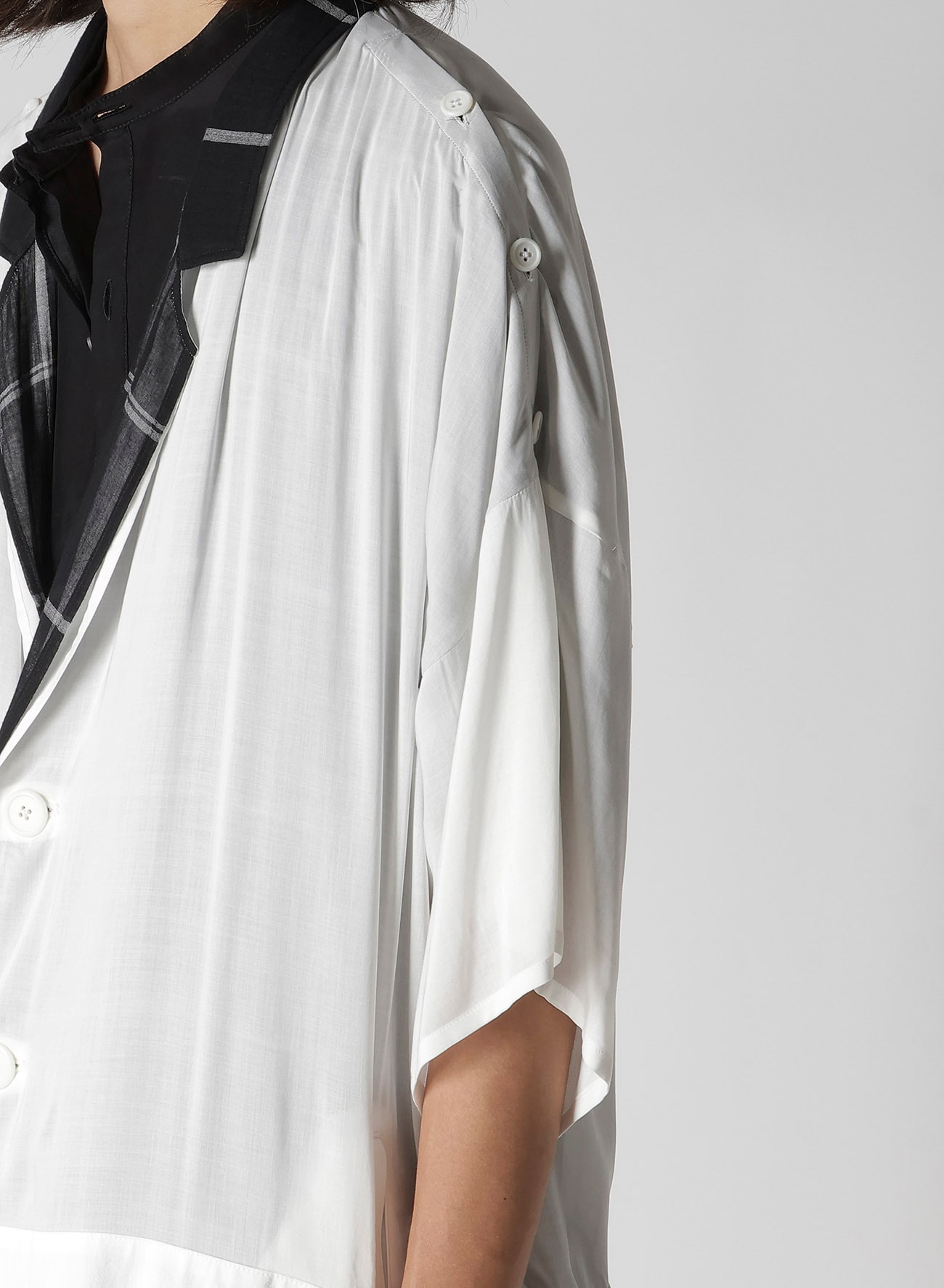 MESSAGE PRINTED PANELED COLLAR  JACKET