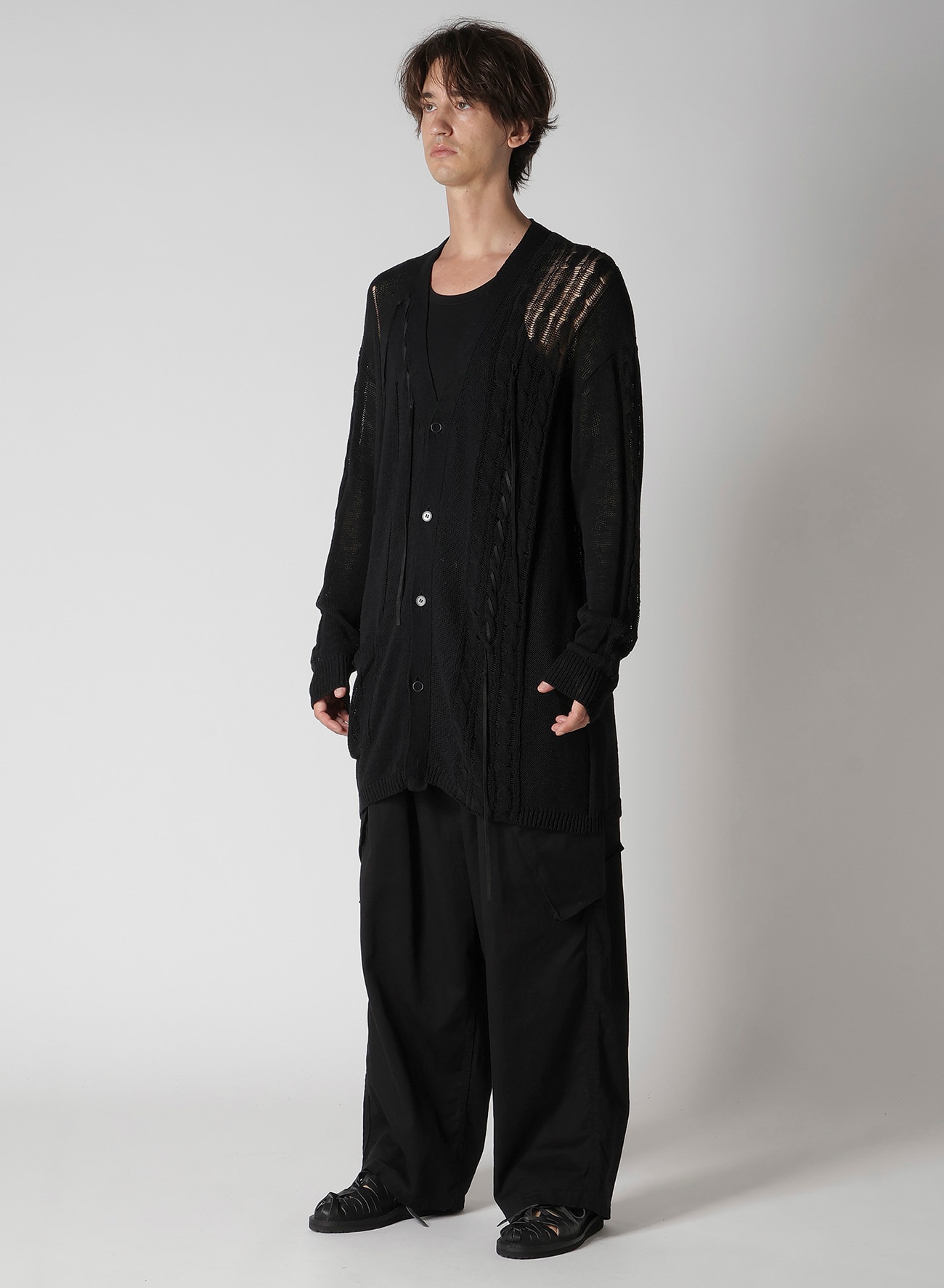 5G 2PLY DROP STITCH LEATHER STRING V NECK CD