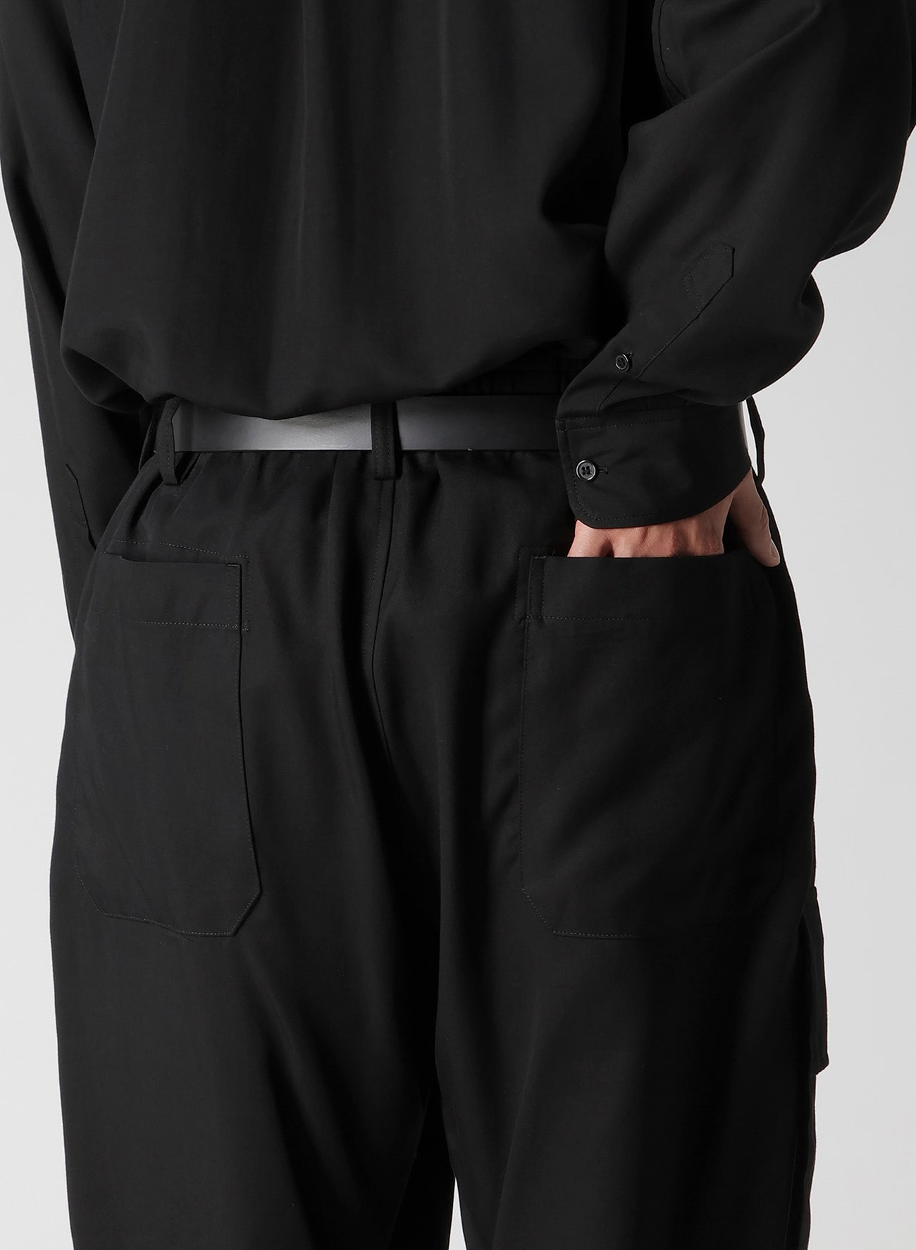 RE CELLULOSE GABARDINE RIBBED FLAP POCKET PANTS