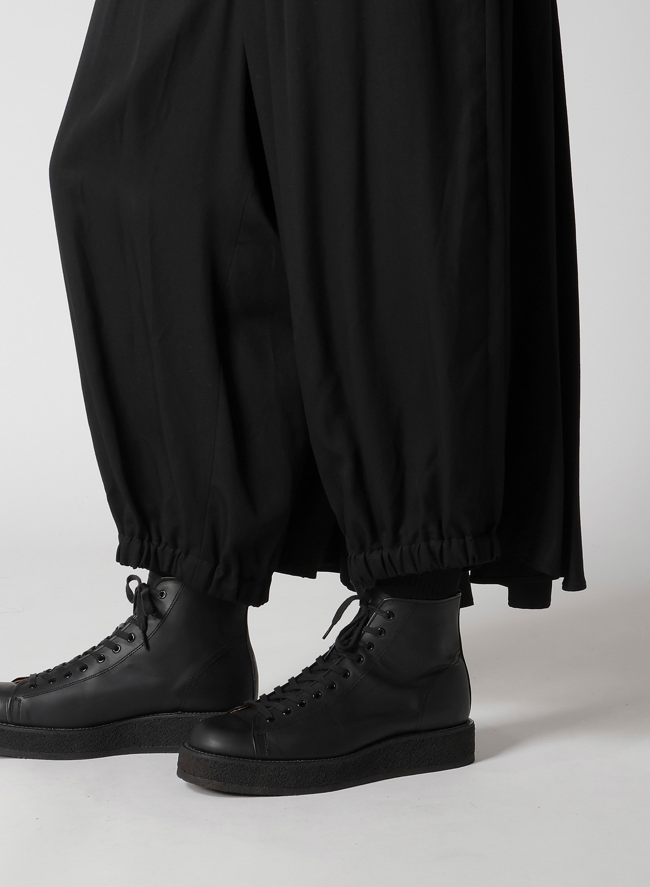 RE CELLULOSE GABARDINE STANDARD CROW PANTS