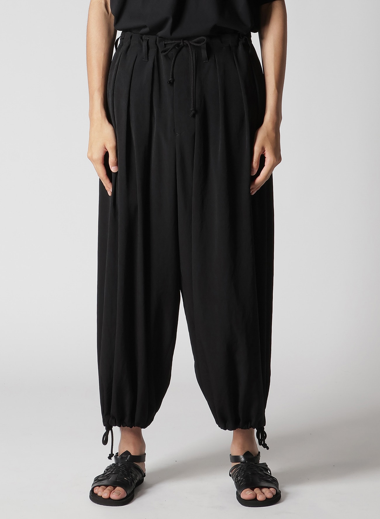 TA TUXEDO SLIM BALOON PANTS
