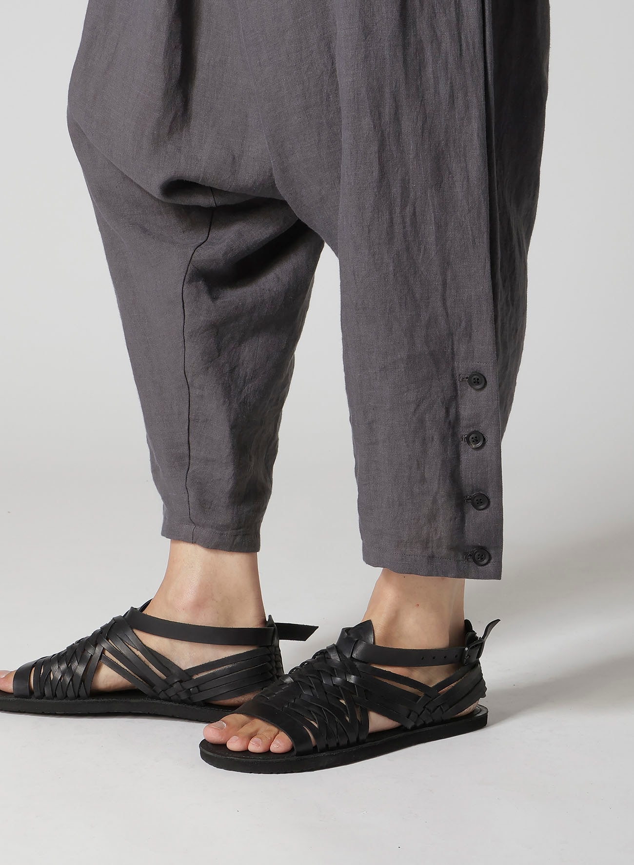 LINEN CLOTH HEM BUTTON SAROUEL PANTS