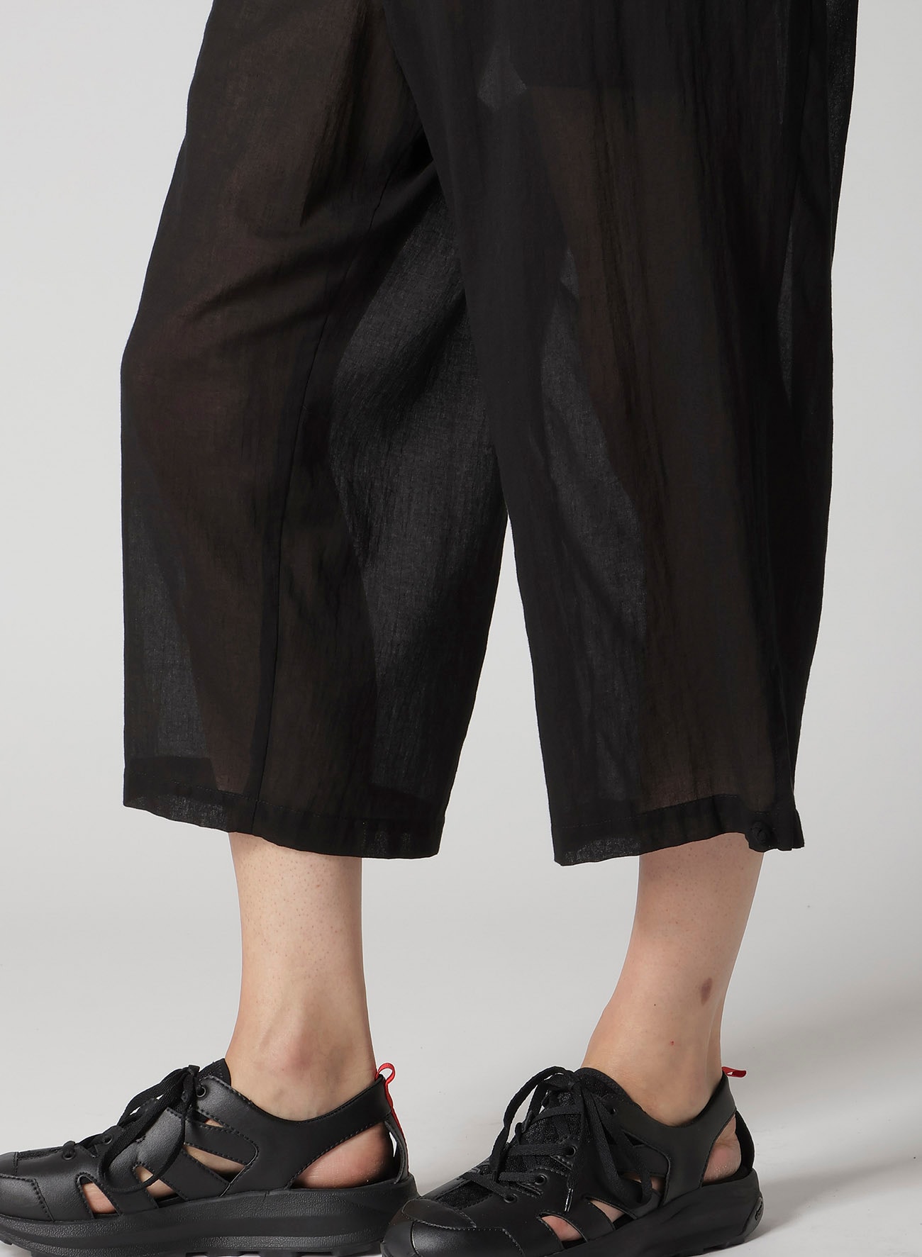 COTTON CIFFON CHINA BUTTON PANTS