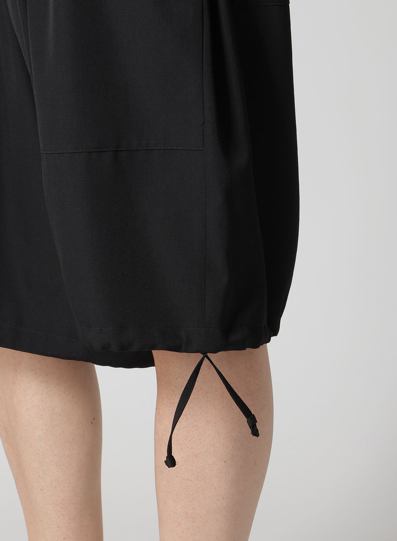 WOOL GABARDINE ST POCKET SHORTS