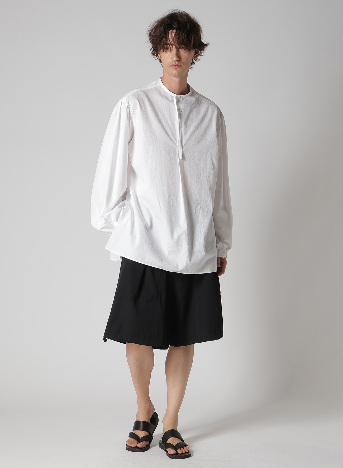 WOOL GABARDINE ST POCKET SHORTS