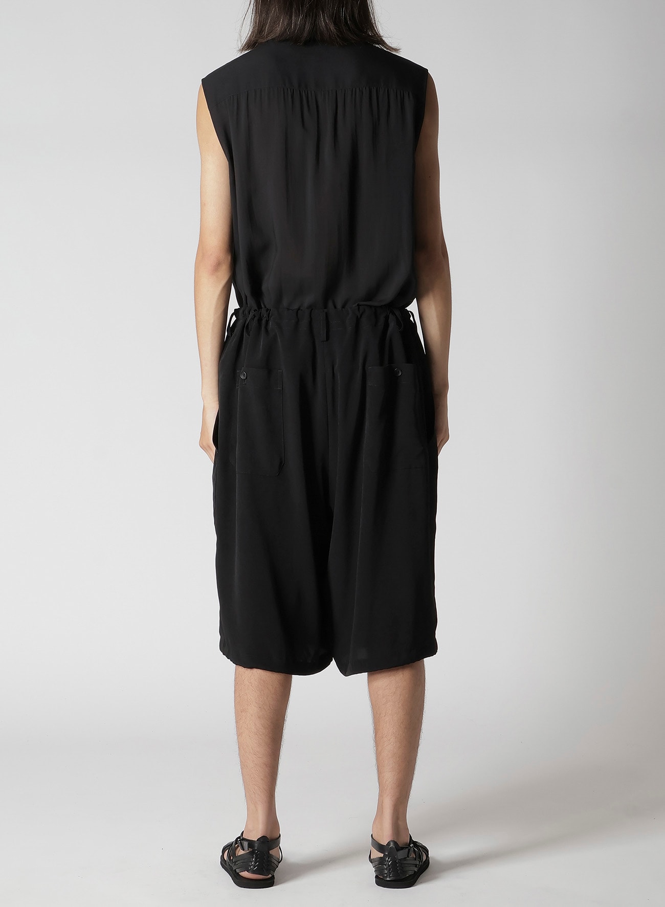 TA TUXEDO OUT POCKET SHORTS