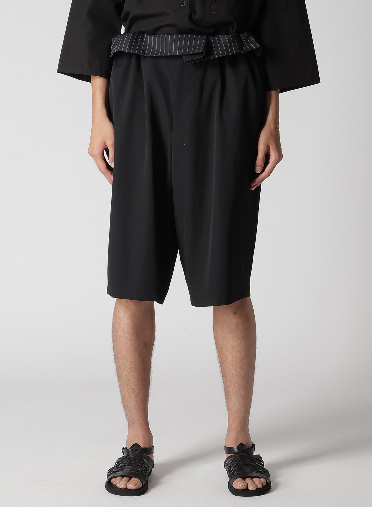 WOOL GABARDINE THAI PANTS