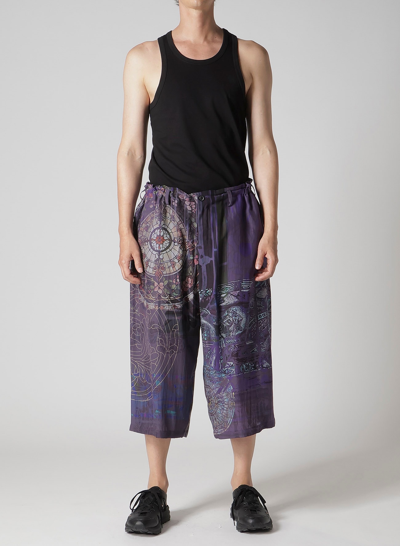 PURPLE STAINED GLASS PRINTED PANTS