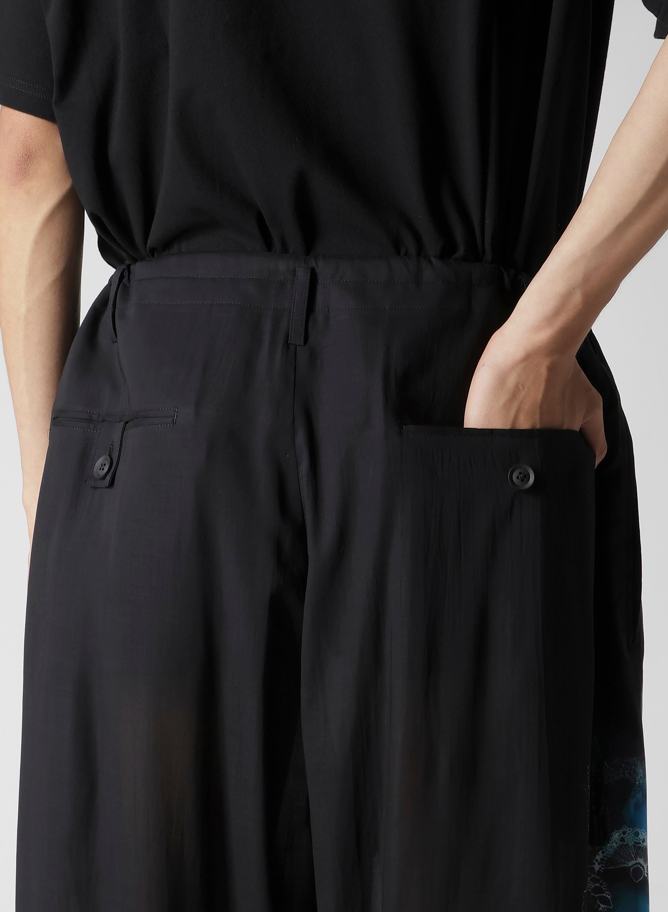 SEA PRINTED TAB POCKET PANTS