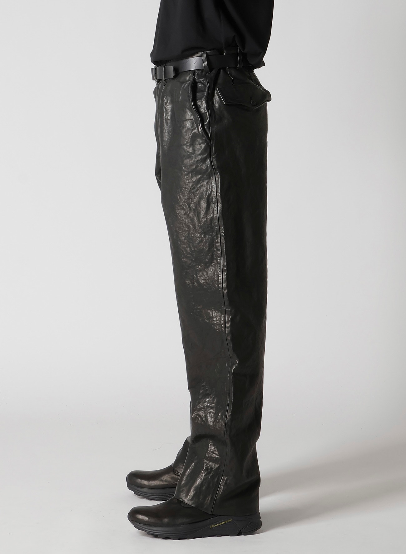 BL ITALIAN SHOULDER  TUCK PANTS