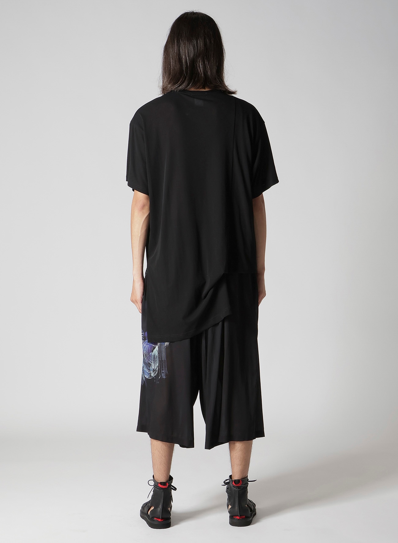 HIGH TWISTED GAS PS ASYMMETRY SHORT SLV T