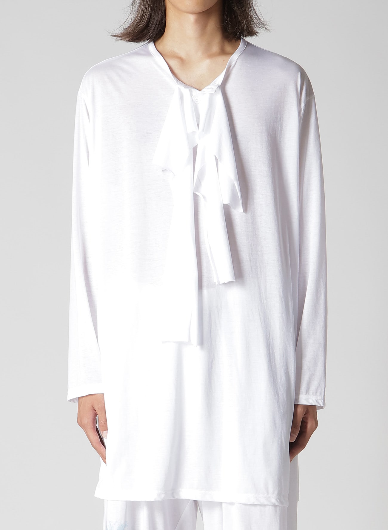 100/- PLAIN STITCH DRAPE DETAIL LONG SLV T