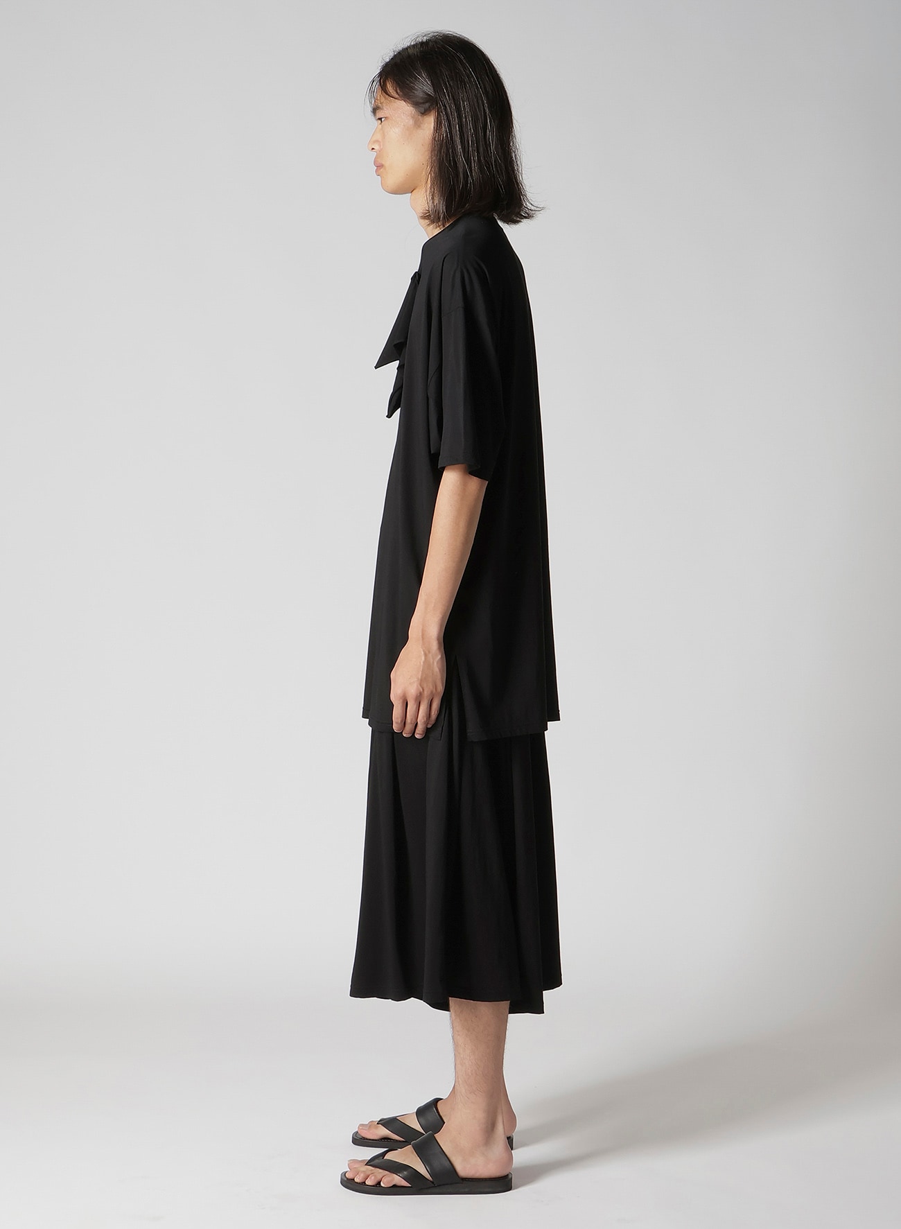 ALBINISTA CHIFFON DRAPE HENLEY NECK TEE