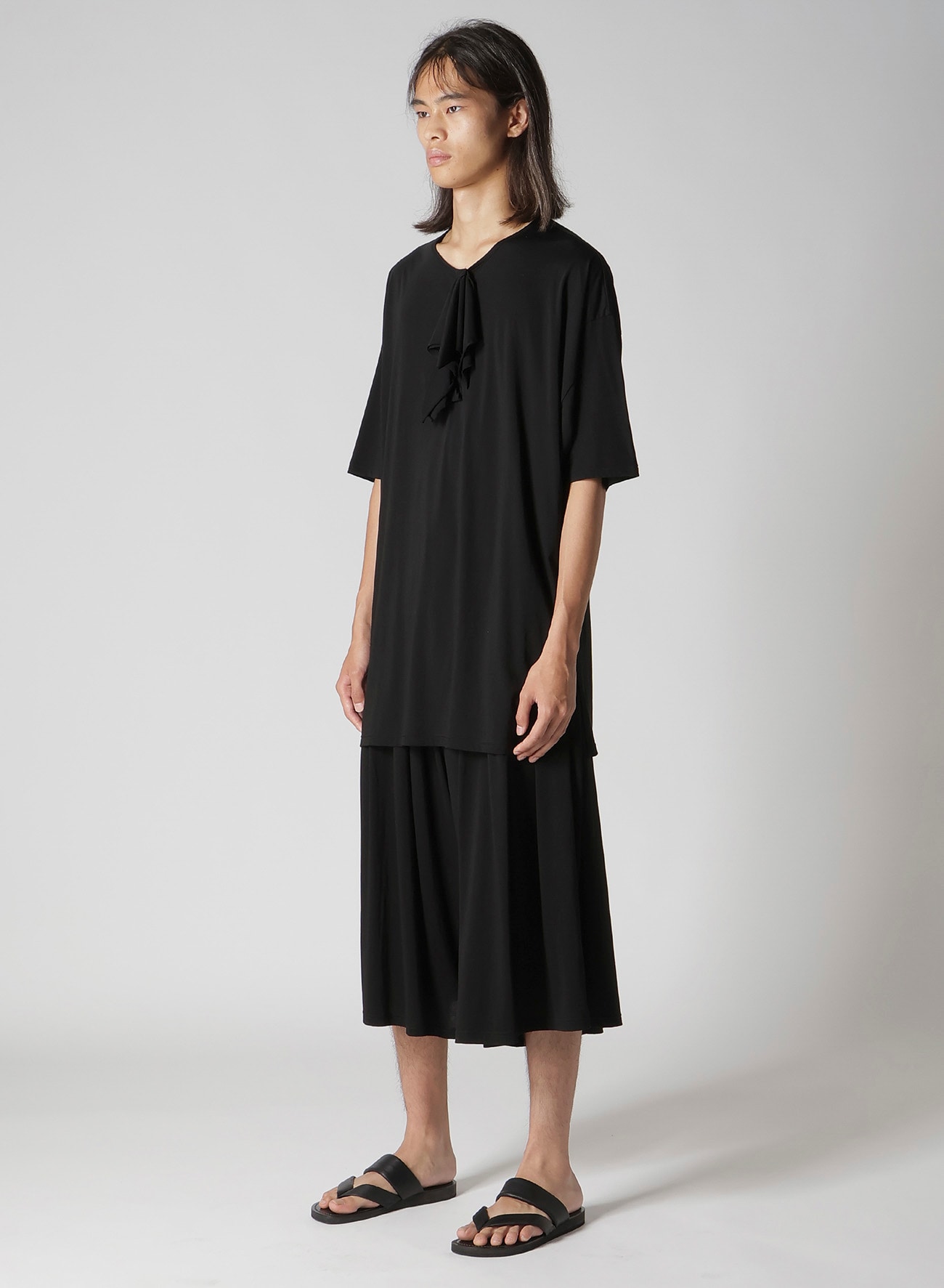 ALBINISTA CHIFFON DRAPE HENLEY NECK TEE