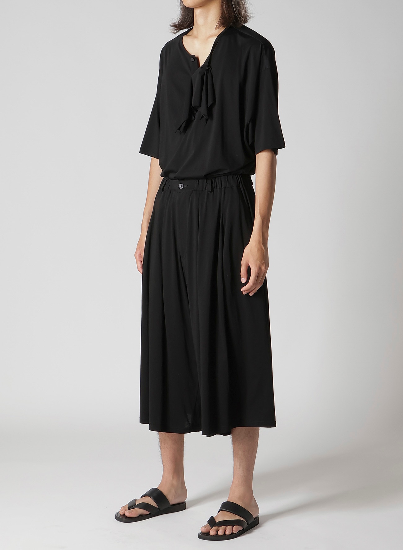 ALBINISTA CHIFFON TUCK PANTS